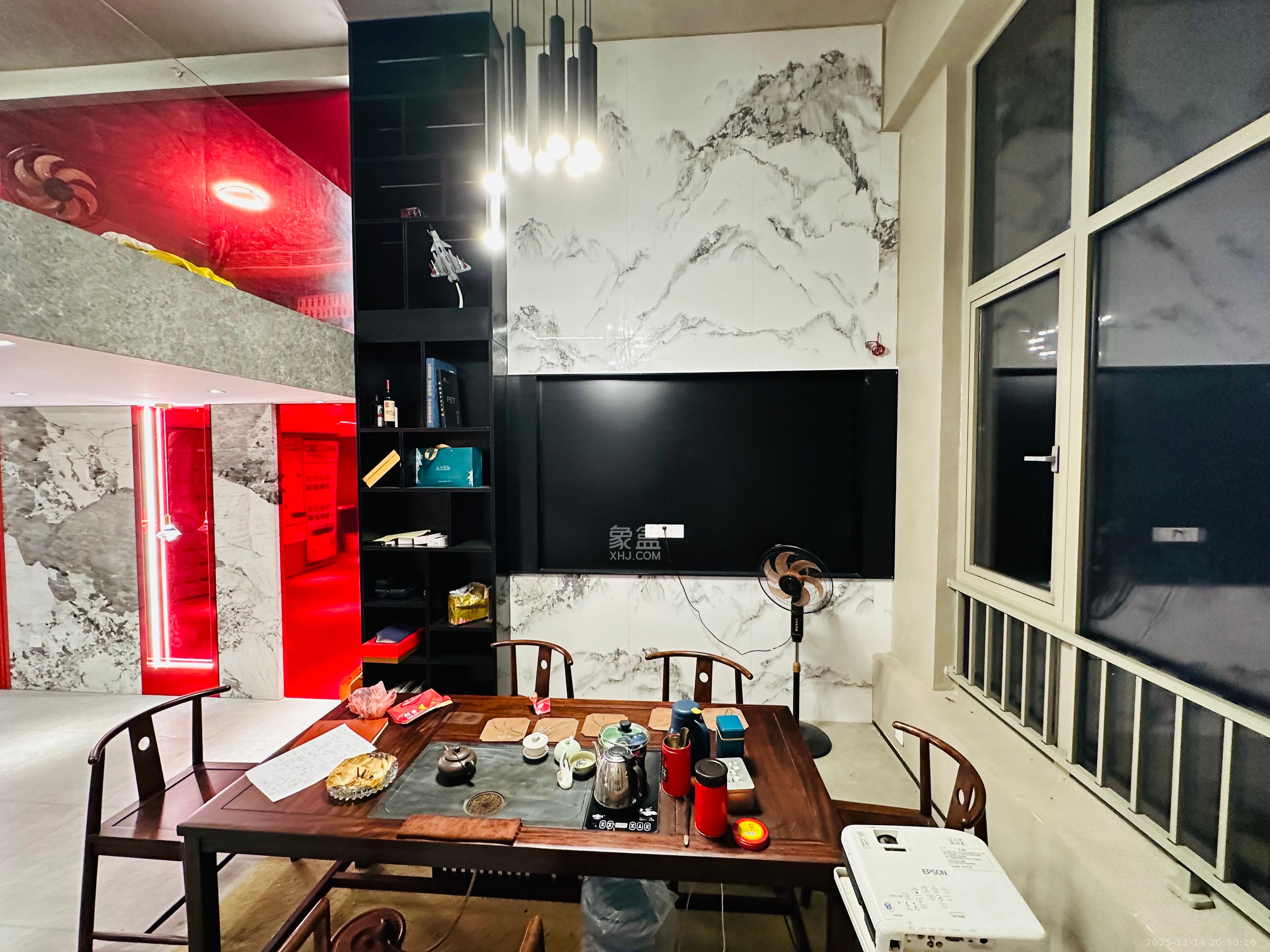 梅溪湖金茂湾 3室2厅1卫 4500.0元/月 梅溪湖金茂湾 3室2厅1卫 4500.0元/月室内图