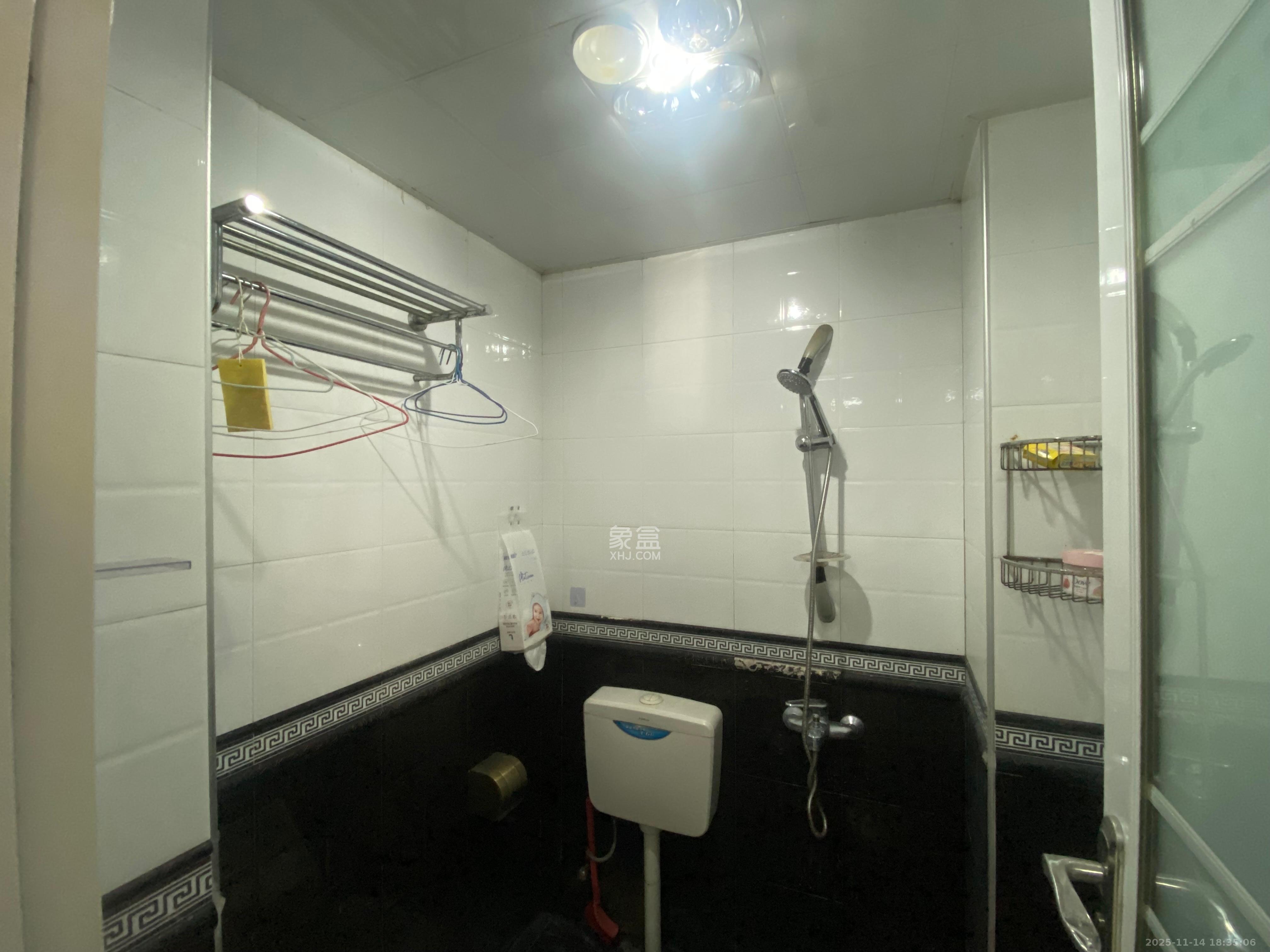 长大彩虹都 2室1厅1卫 1600.0元/月 长大彩虹都 2室1厅1卫 1600.0元/月室内图