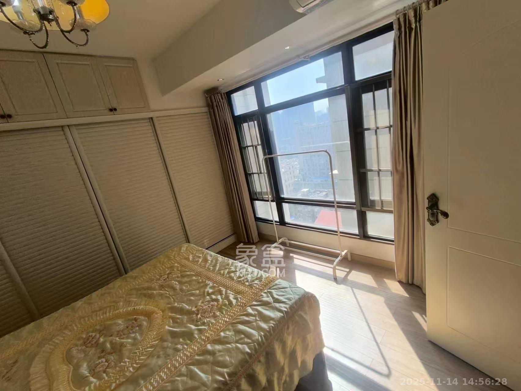 铂宫 1室1厅1卫 1900.0元/月 铂宫 1室1厅1卫 1900.0元/月室内图