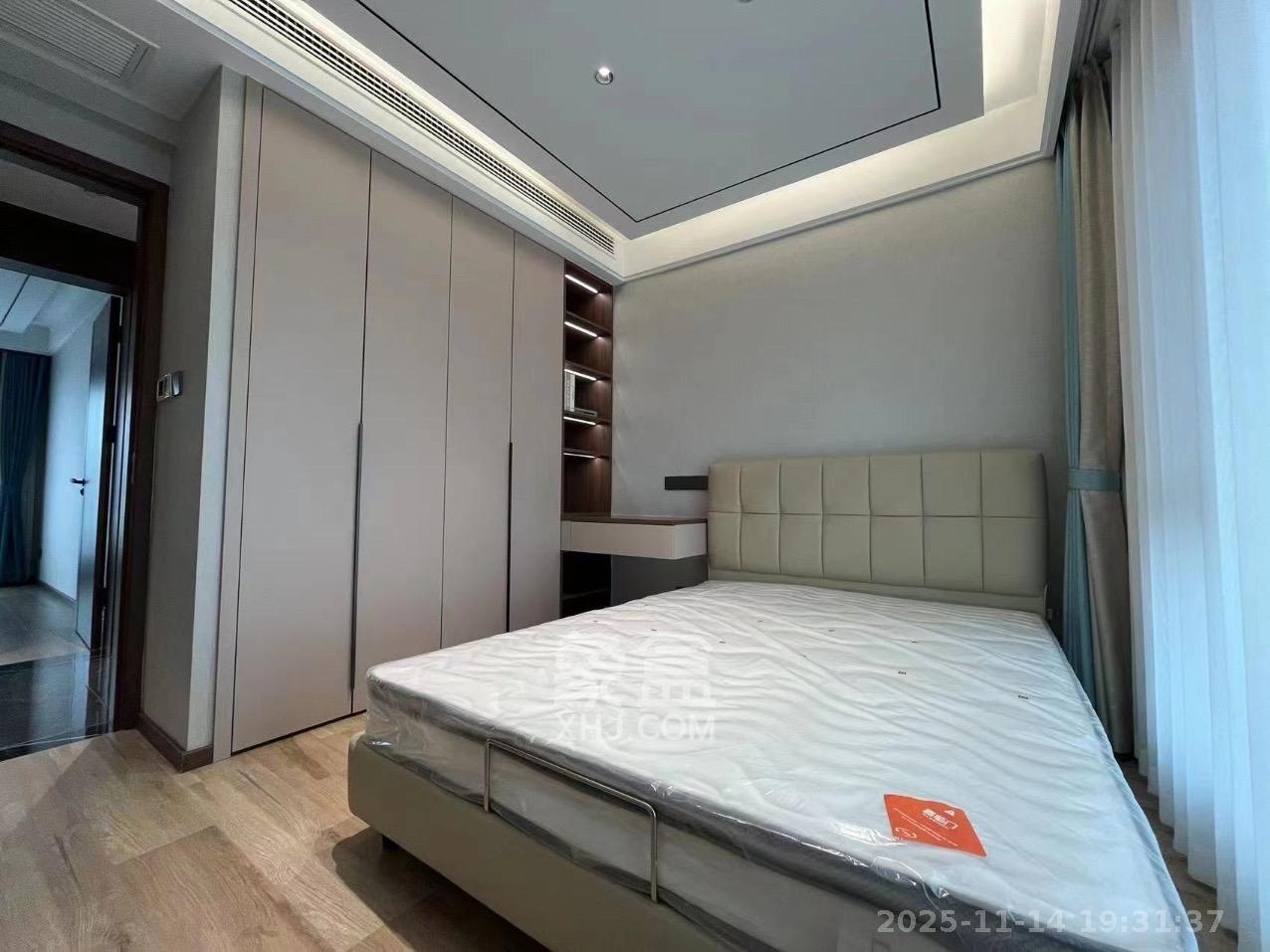 晟通牡丹舸  3室2厅2卫    10000.0元/月室内图