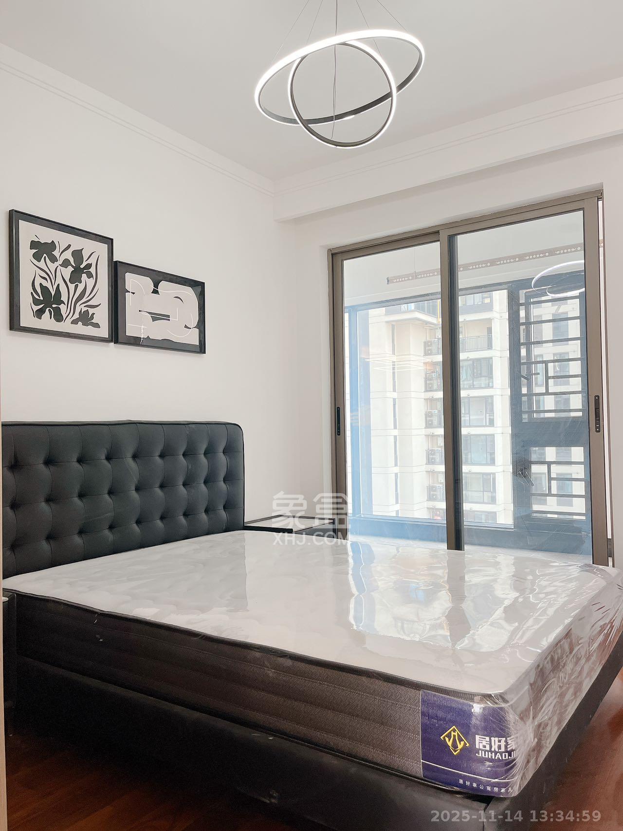 旭辉雨花郡  4室2厅2卫    5300.0元/月室内图