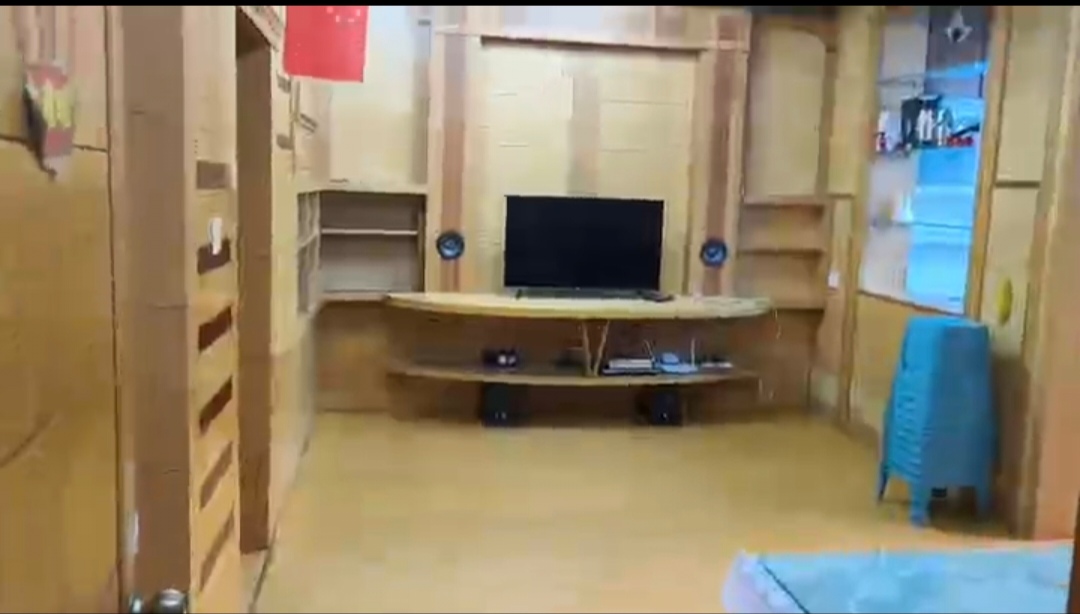 轻纺局家属院  3室1厅1卫    1200.0元/月室内图