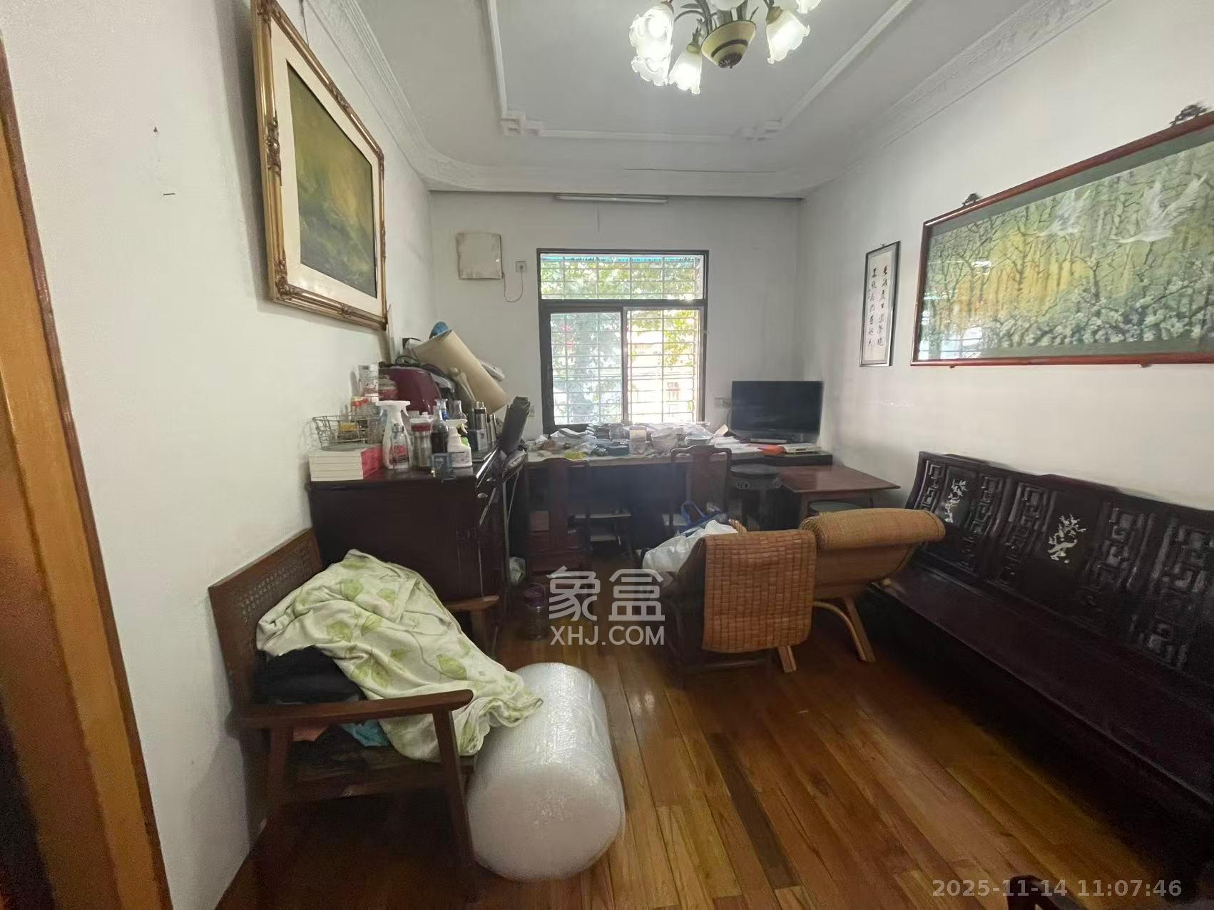 汽贸大厦  2室1厅1卫    80.0万