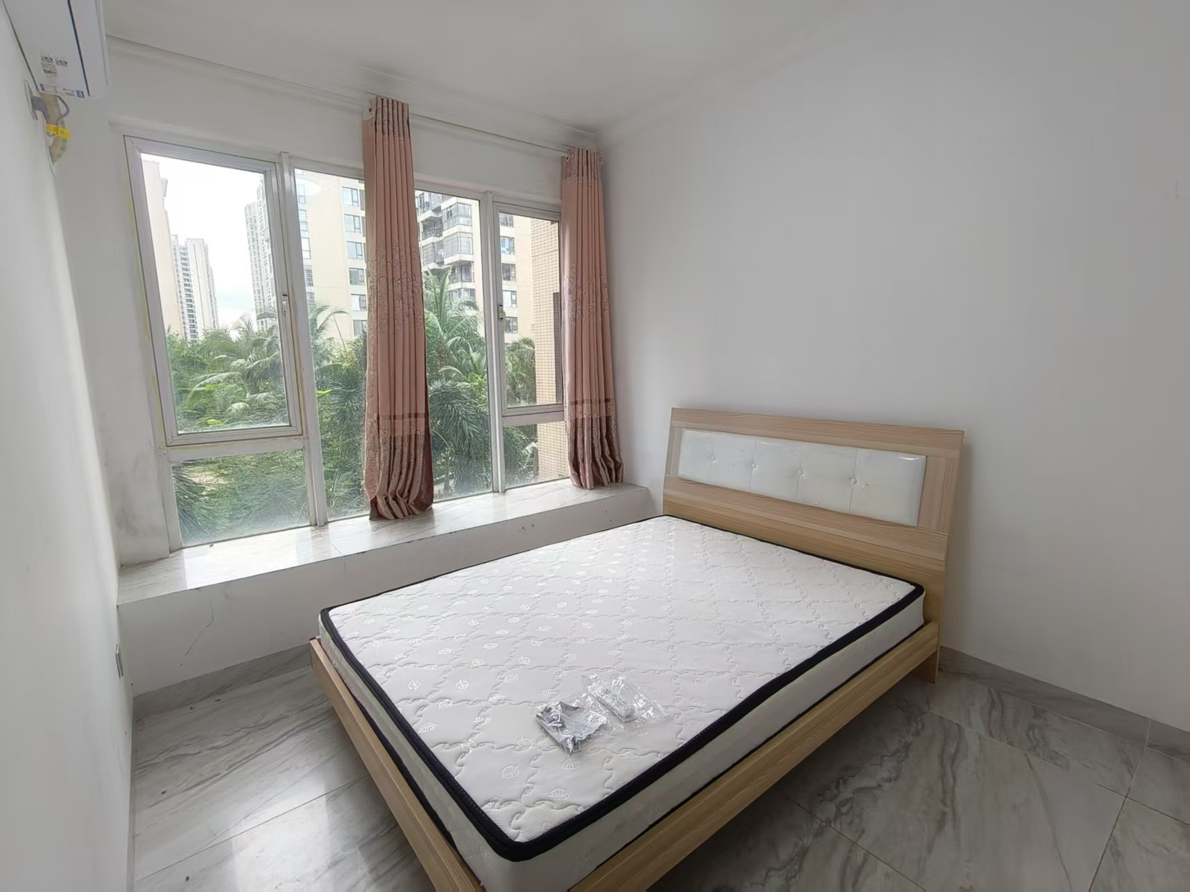 九鼎水郡  2室2厅1卫    2200.0元/月室内图