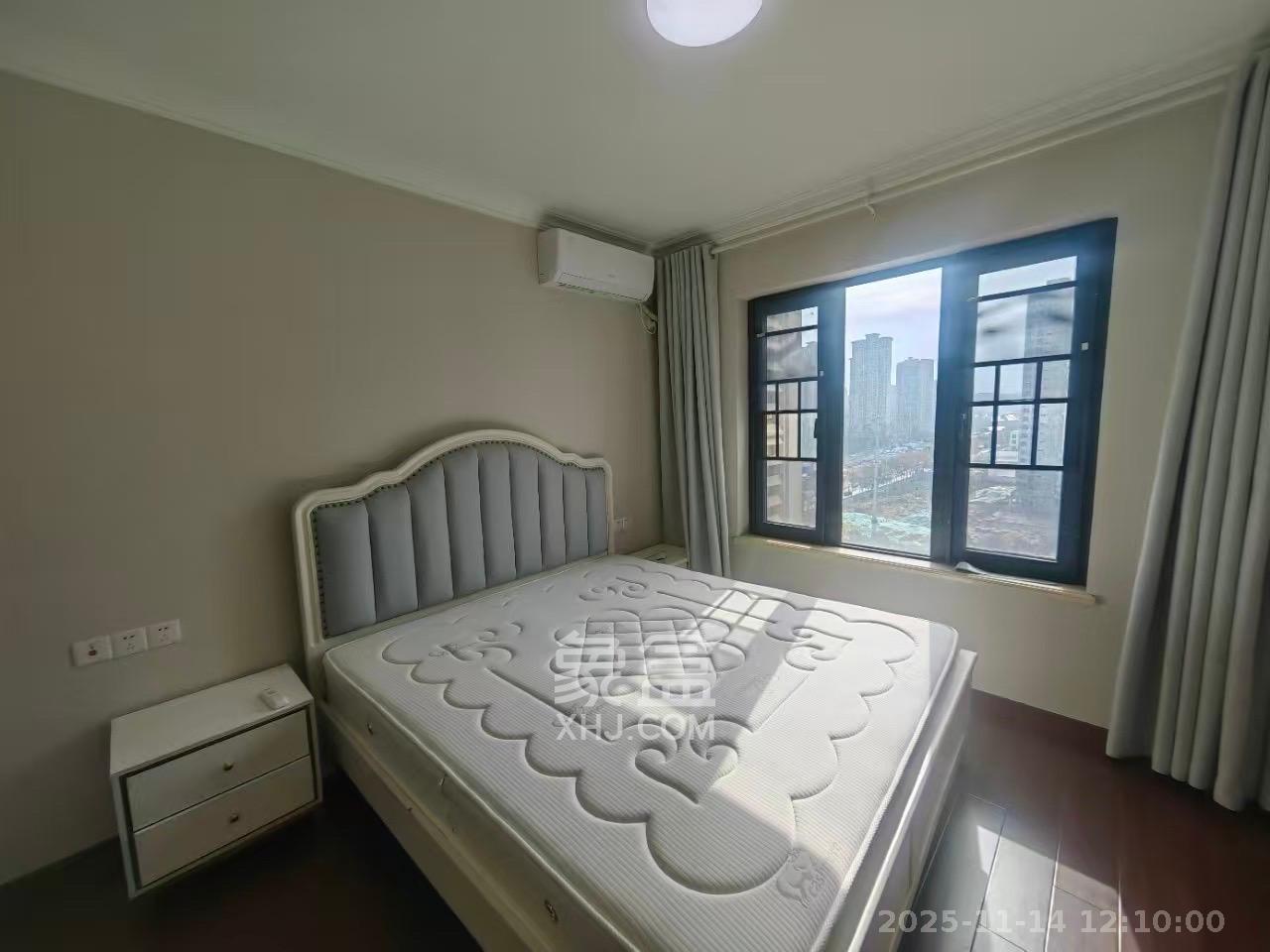 中海珑悦府 3室2厅2卫 2688.0元/月 中海珑悦府 3室2厅2卫 2688.0元/月室内图