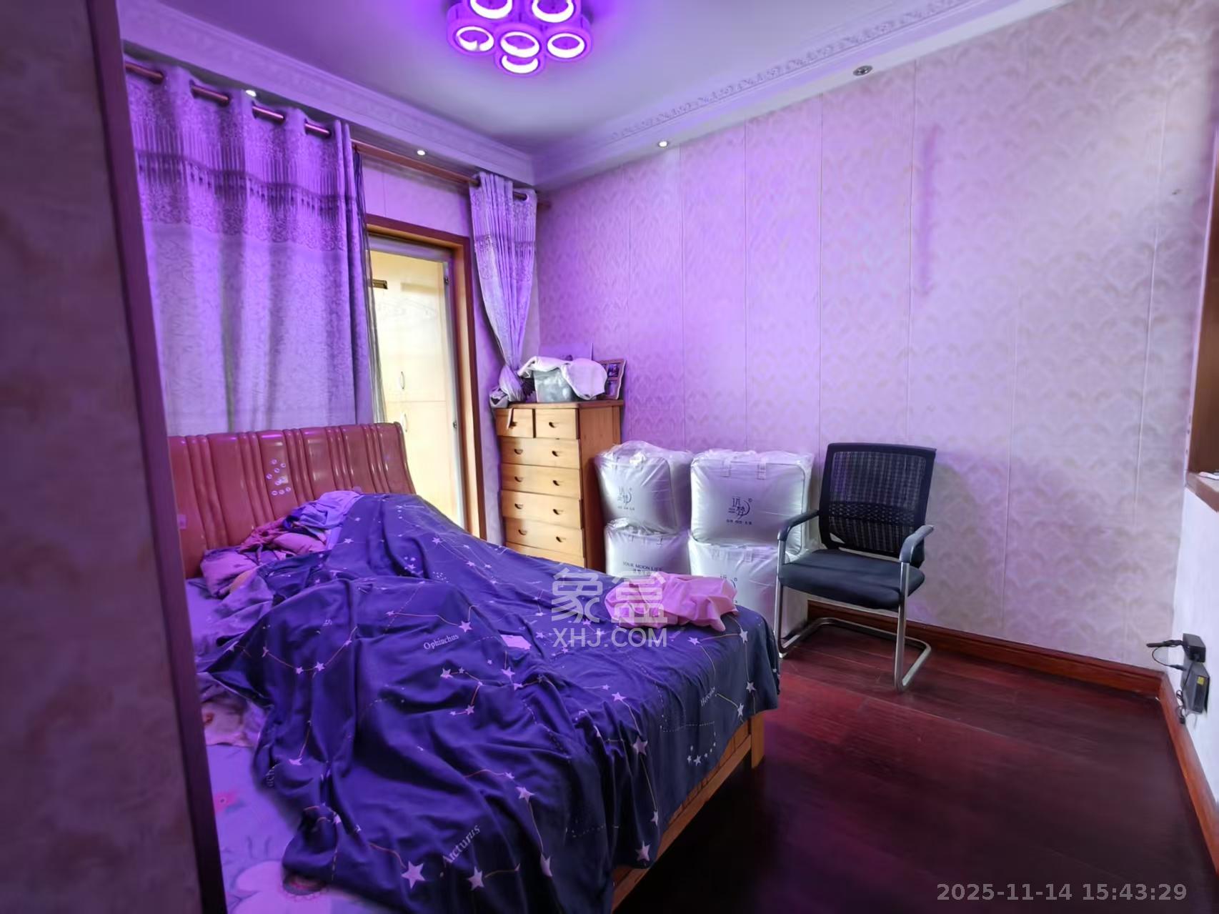 凯乐湘园 4室2厅2卫 3500.0元/月 凯乐湘园 4室2厅2卫 3500.0元/月室内图