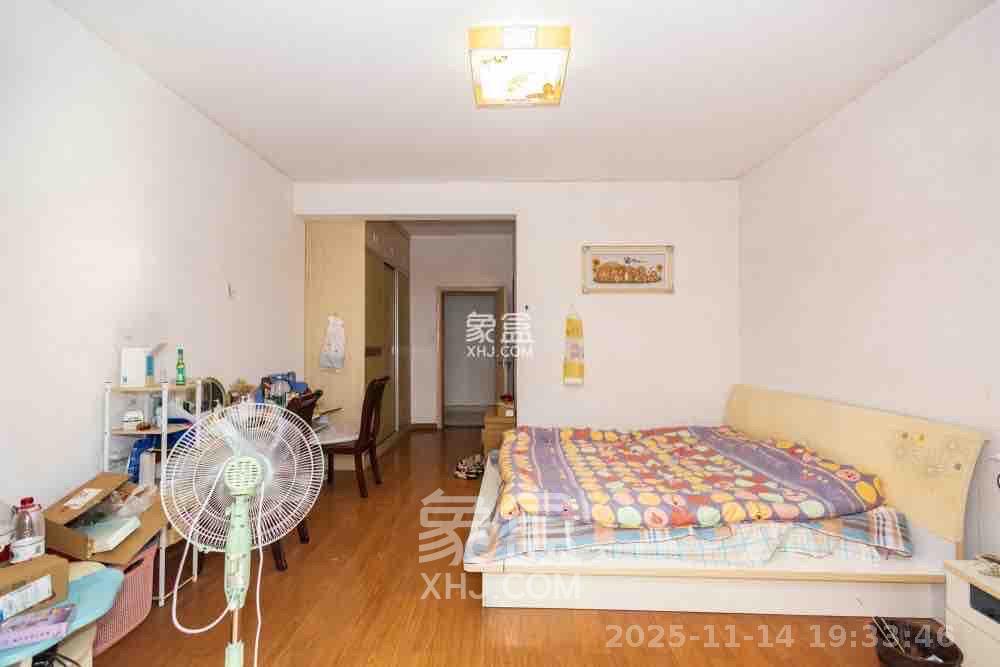 阳光紫薇园 4室2厅2卫 2800.0元/月 阳光紫薇园 4室2厅2卫 2800.0元/月室内图