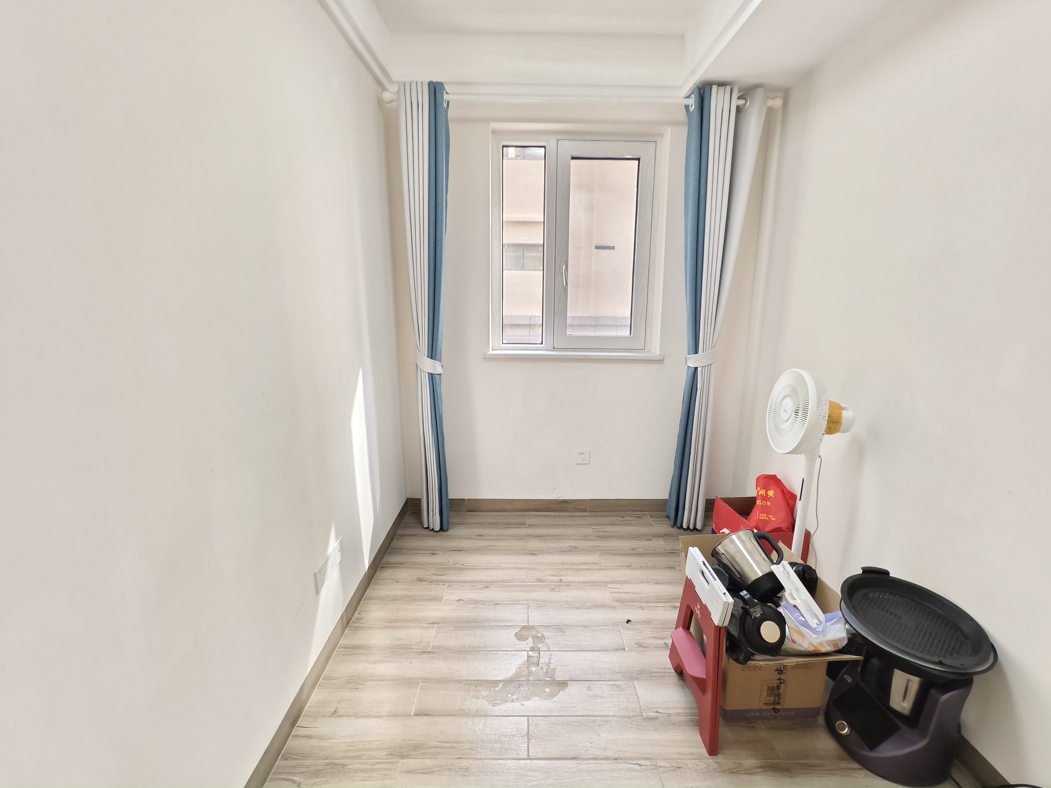 海阔天空-国瑞城二期(雅仕苑) 5室2厅2卫 8500.0元/月 海阔天空-国瑞城二期(雅仕苑) 5室2厅2卫 8500.0元/月室内图