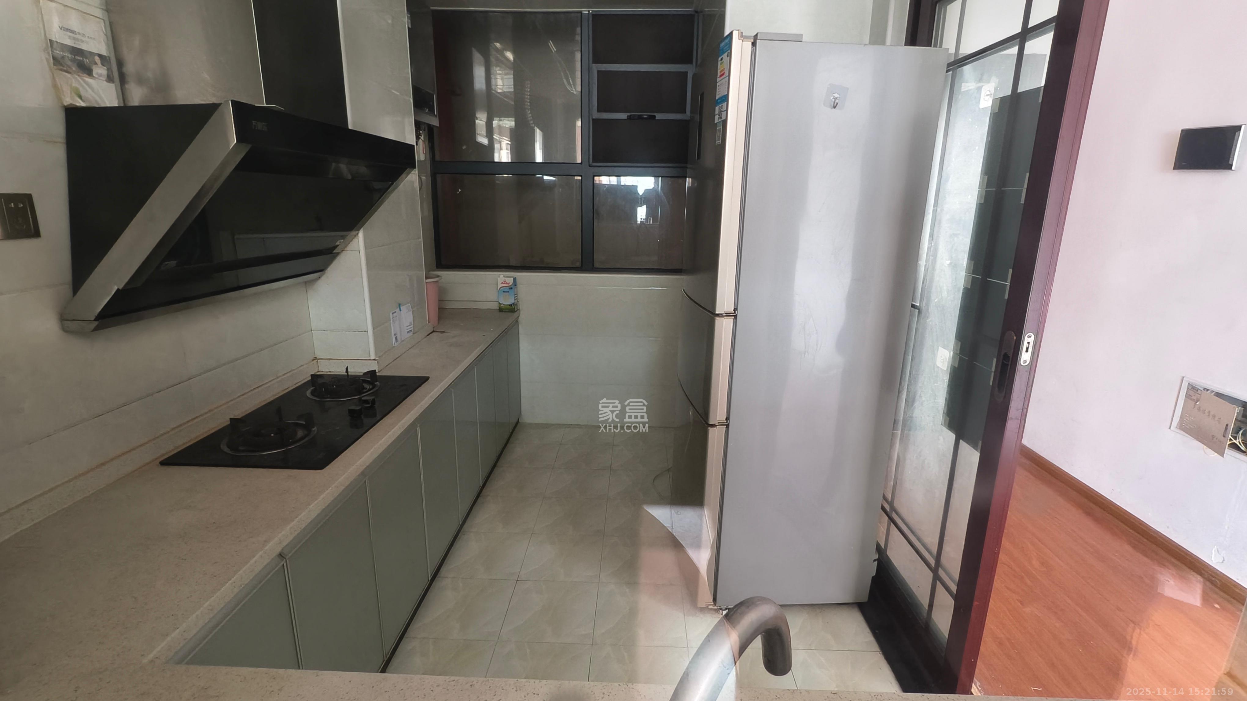 中国铁建梅溪青秀一期 2室2厅1卫 2200.0元/月 中国铁建梅溪青秀一期 2室2厅1卫 2200.0元/月室内图