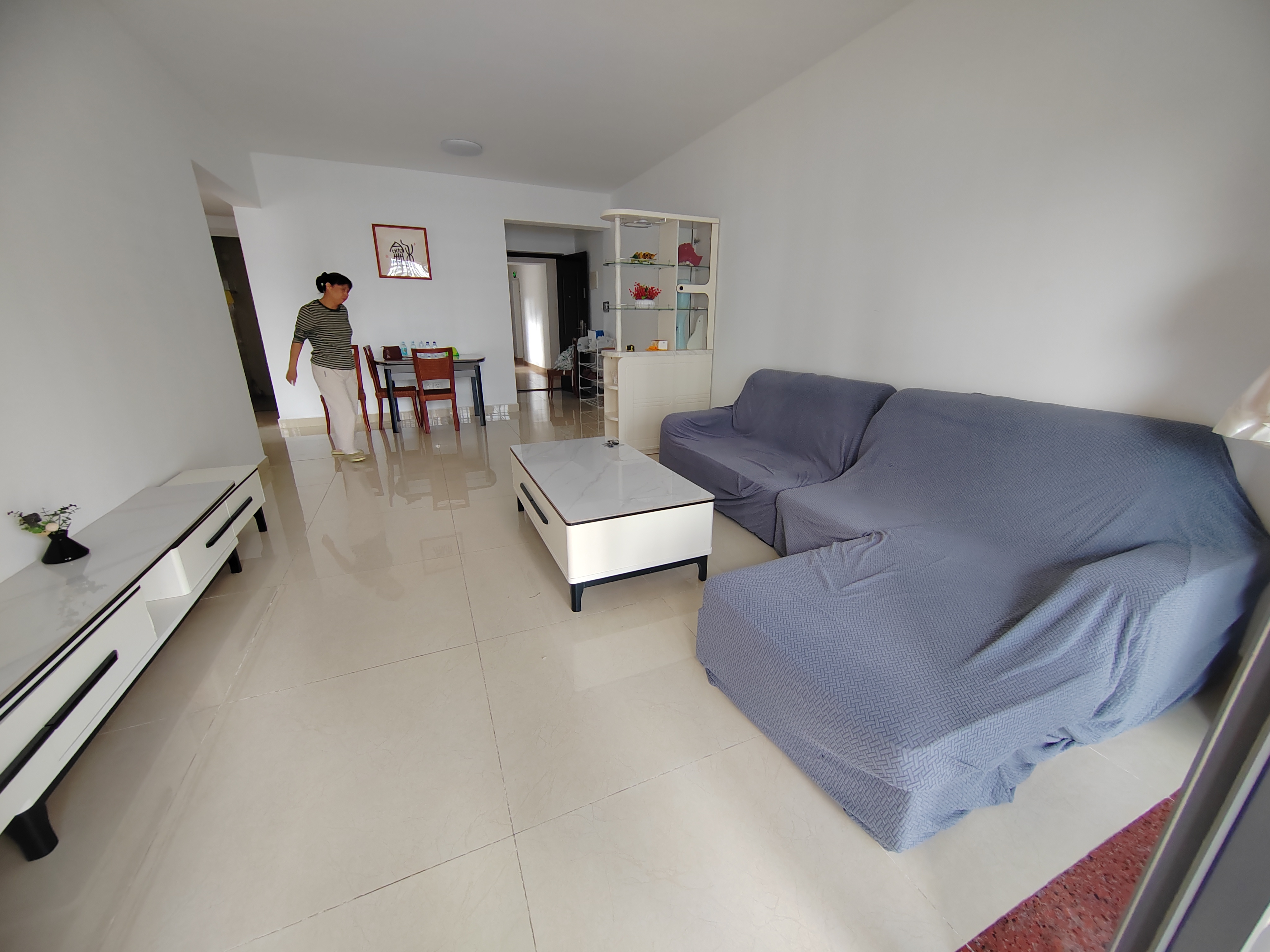 冠盛天耀园 3室2厅1卫 2600.0元/月 冠盛天耀园 3室2厅1卫 2600.0元/月室内图