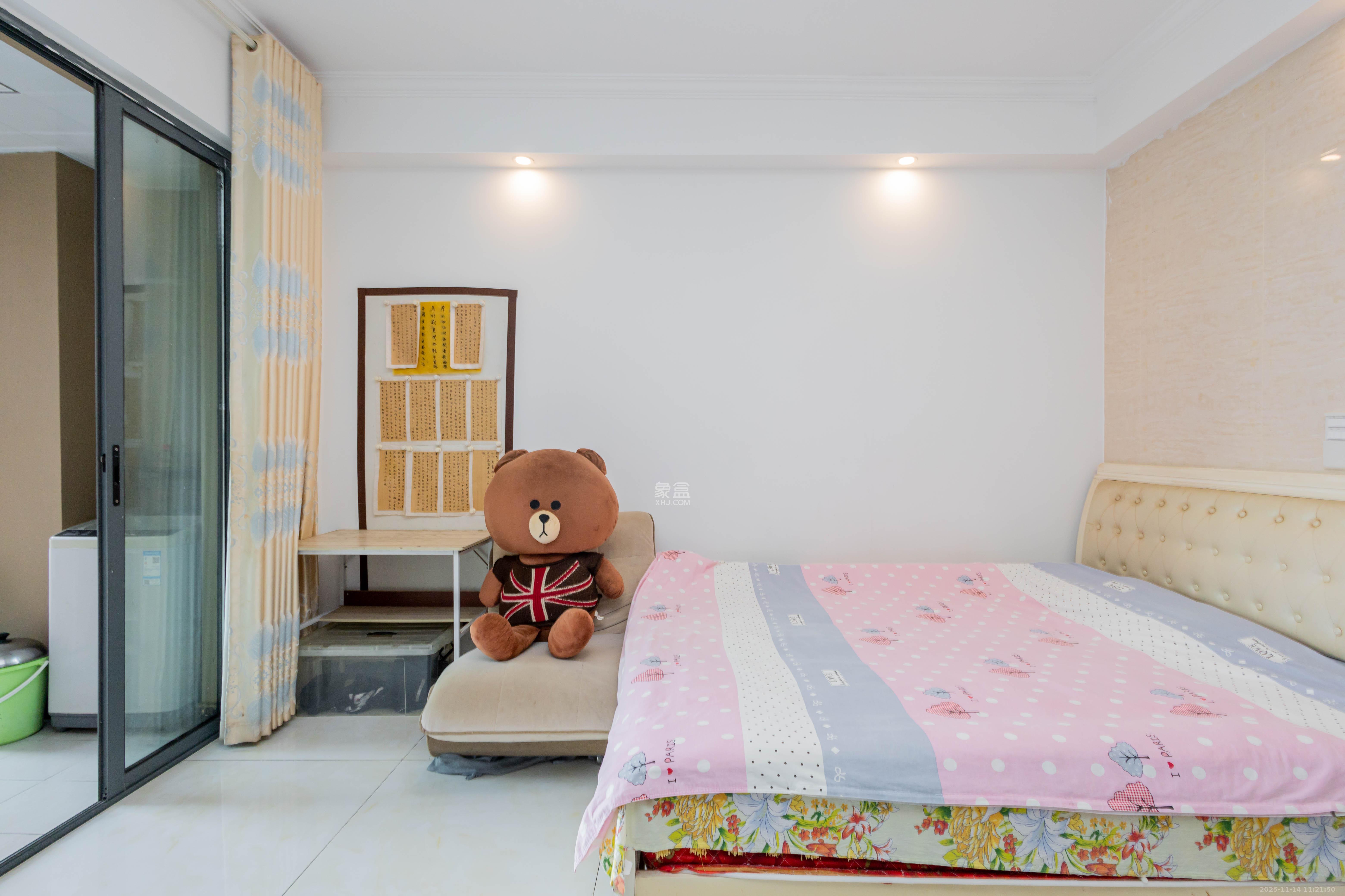 中欣楚天雅郡  1室1厅1卫    20.0万客厅