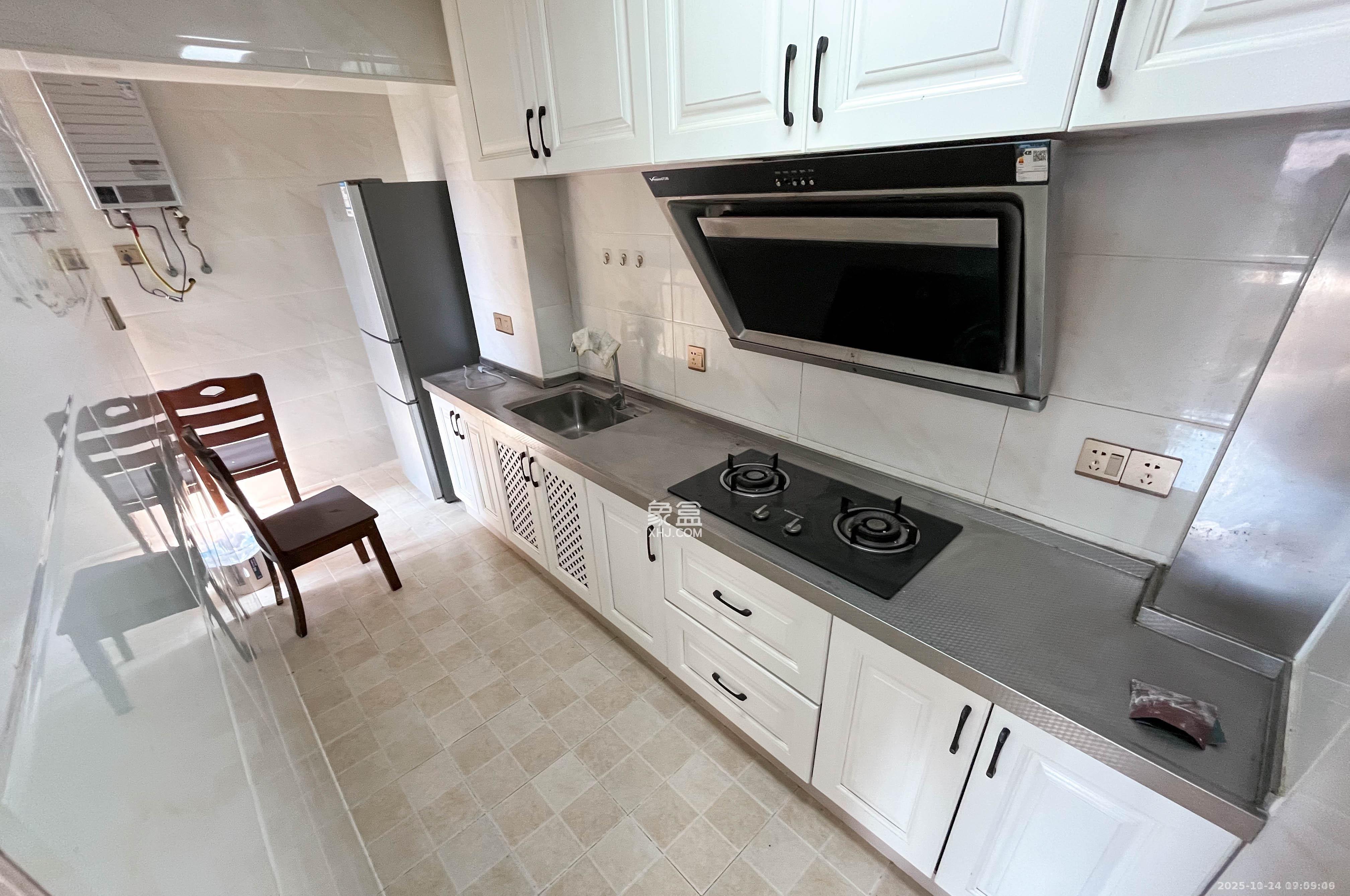 振业城二期 2室1厅1卫 2800.0元/月 振业城二期 2室1厅1卫 2800.0元/月室内图