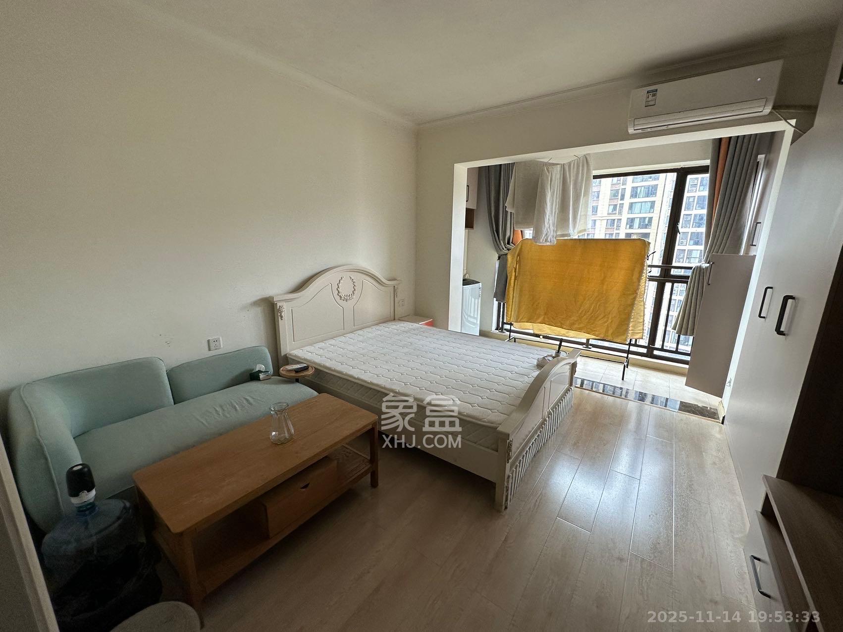 五江天街北区 1室1厅1卫 1300.0元/月 五江天街北区 1室1厅1卫 1300.0元/月室内图