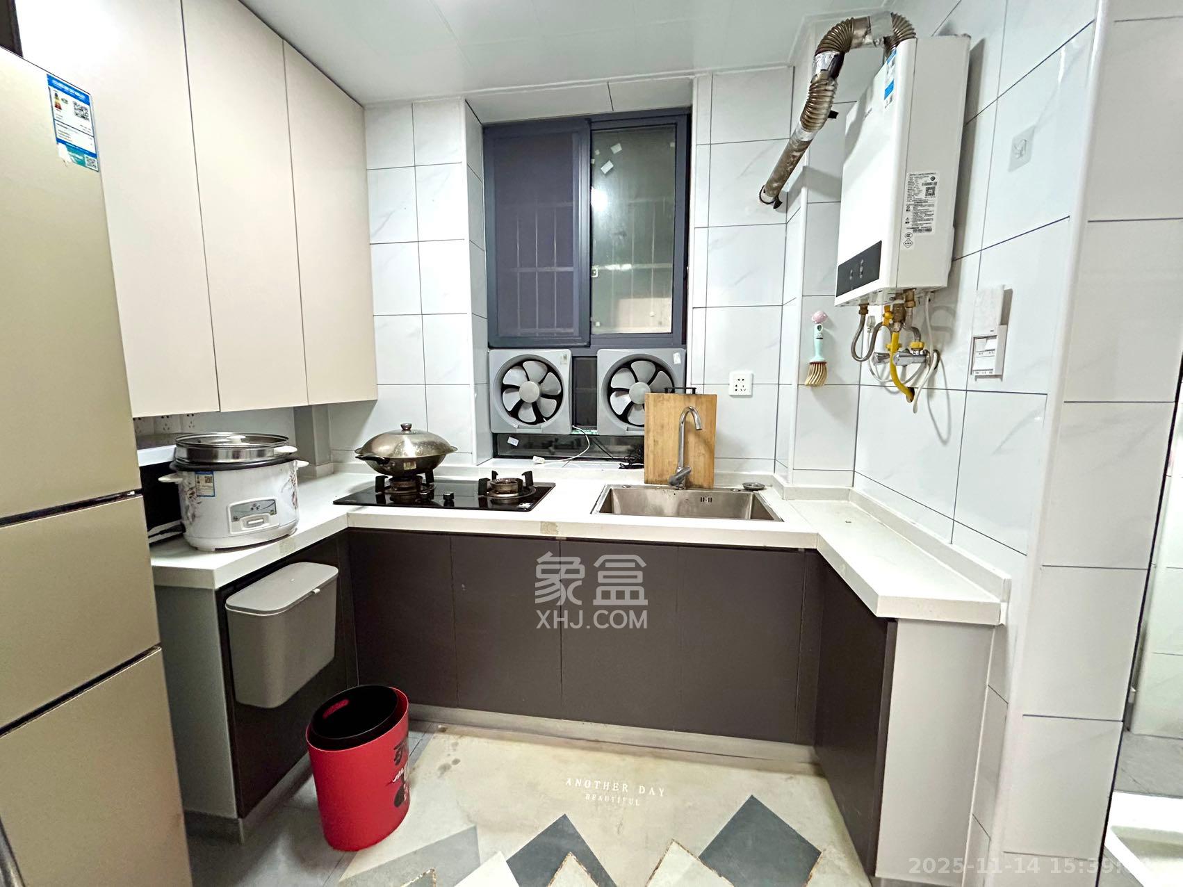 植物油宿舍 1室1厅1卫 2000.0元/月 植物油宿舍 1室1厅1卫 2000.0元/月室内图