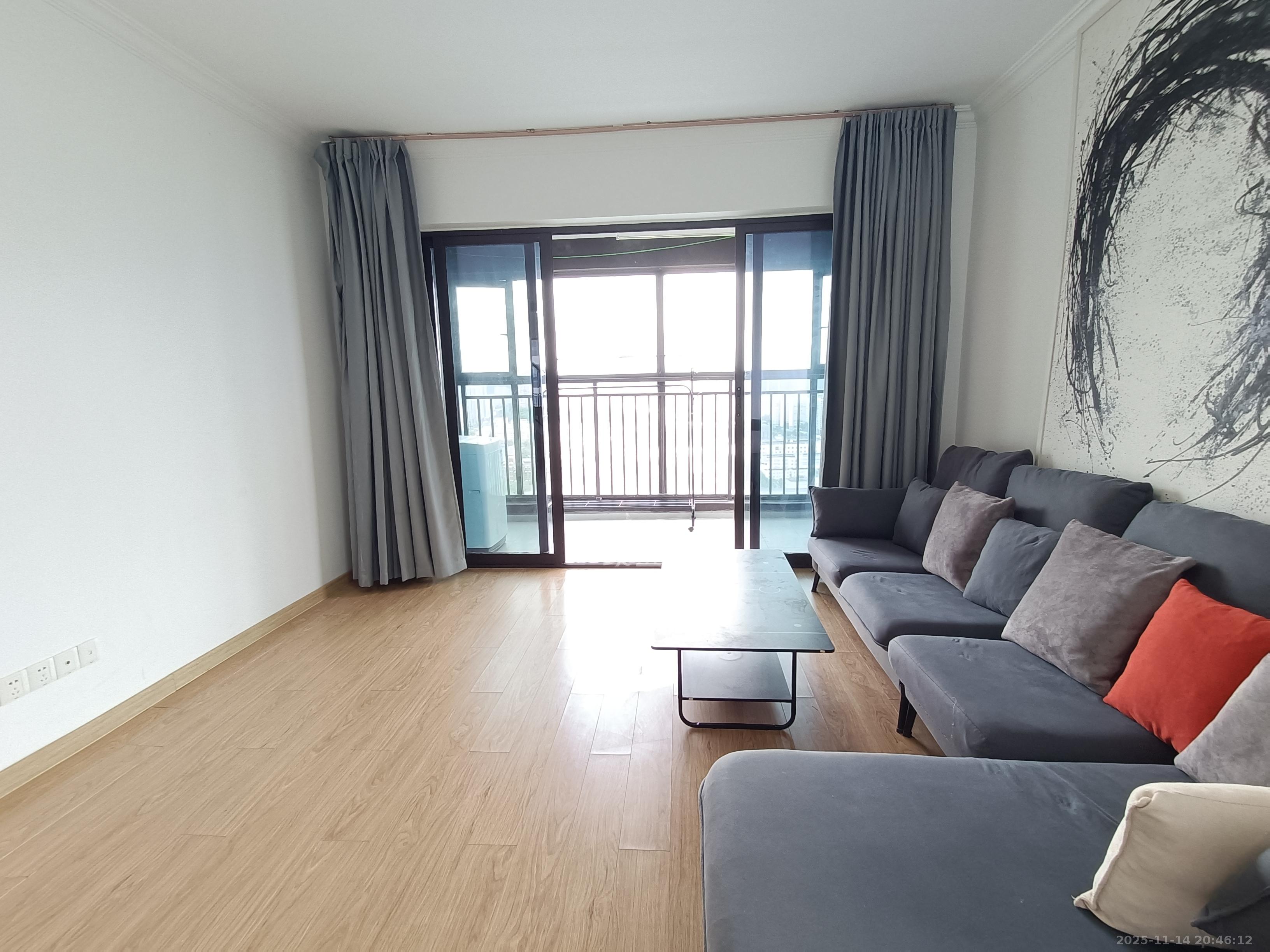 金辉优步花园 3室2厅2卫 3000.0元/月 金辉优步花园 3室2厅2卫 3000.0元/月室内图