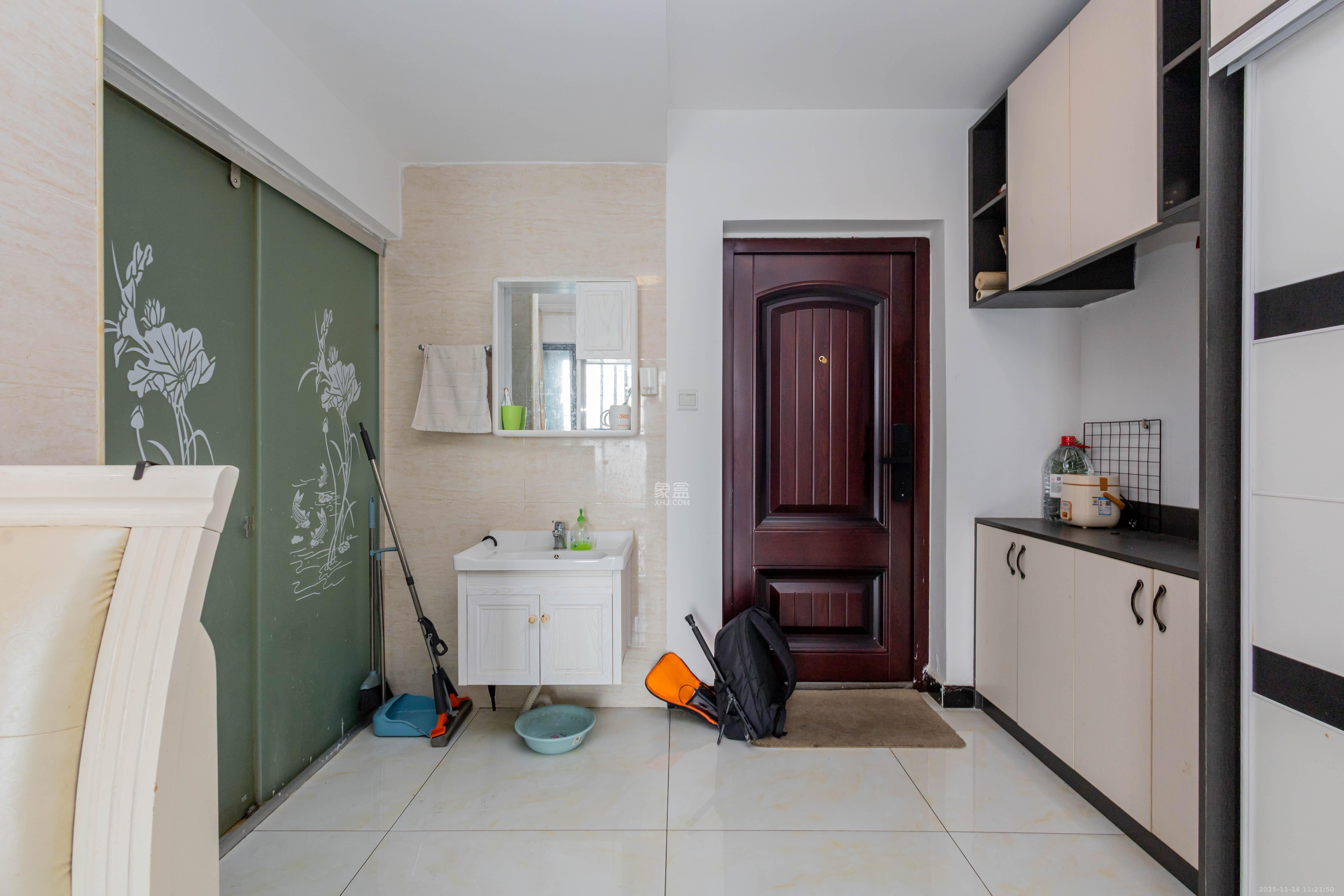 中欣楚天雅郡  1室1厅1卫    20.0万卧室