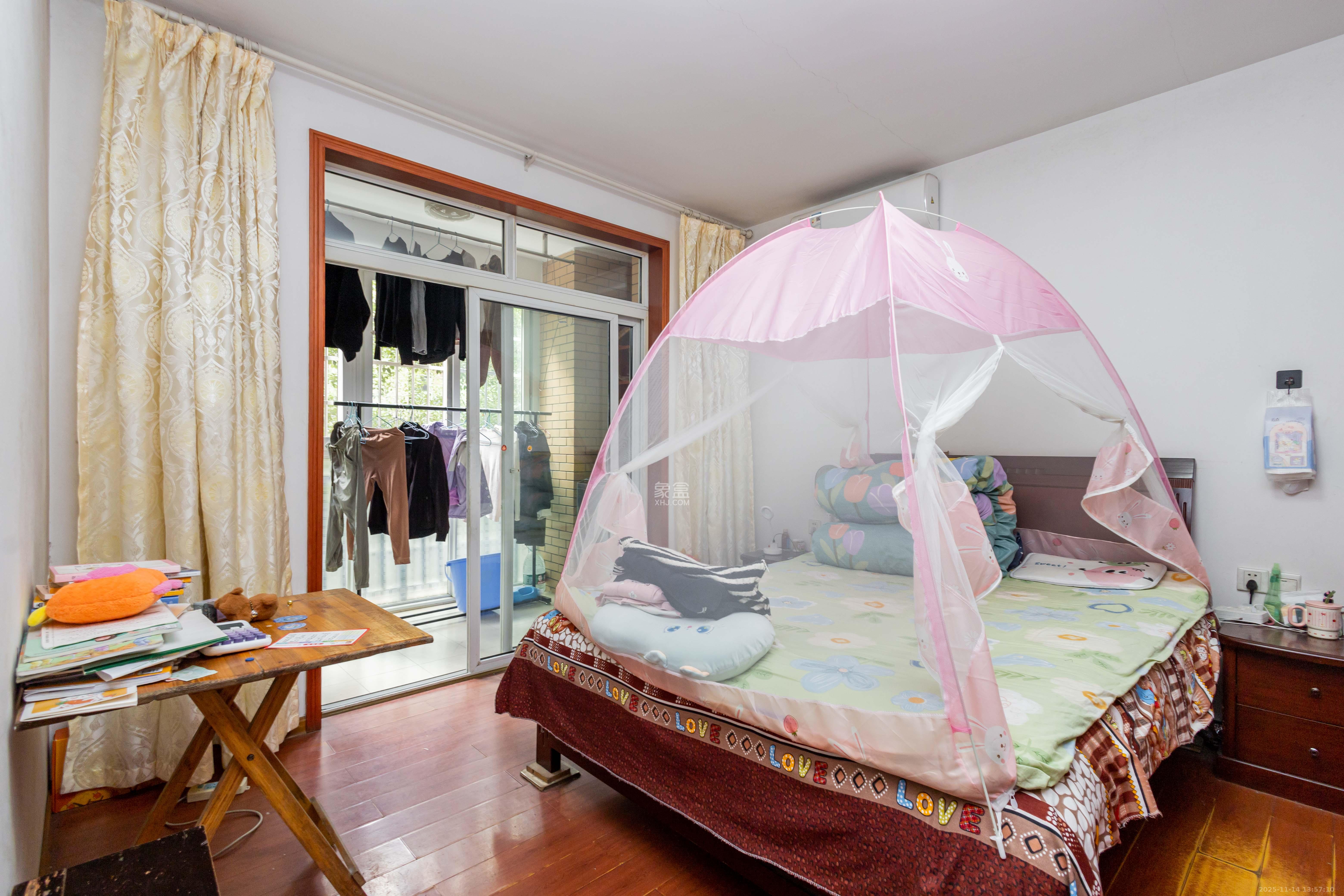 东岸锦城(东方人家) 3室2厅1卫 55.0万 东岸锦城(东方人家) 3室2厅1卫 55.0万卧室