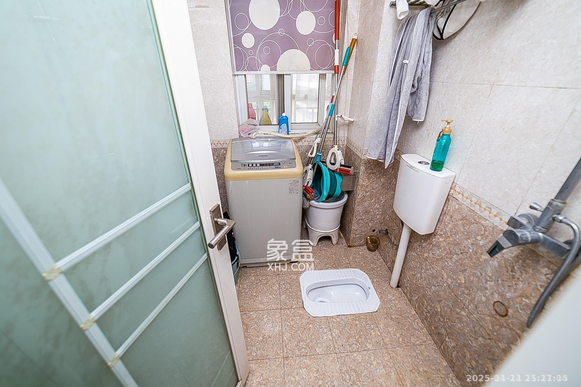 都江新城（都江新苑）  3室2厅2卫    2800.0元/月室内图