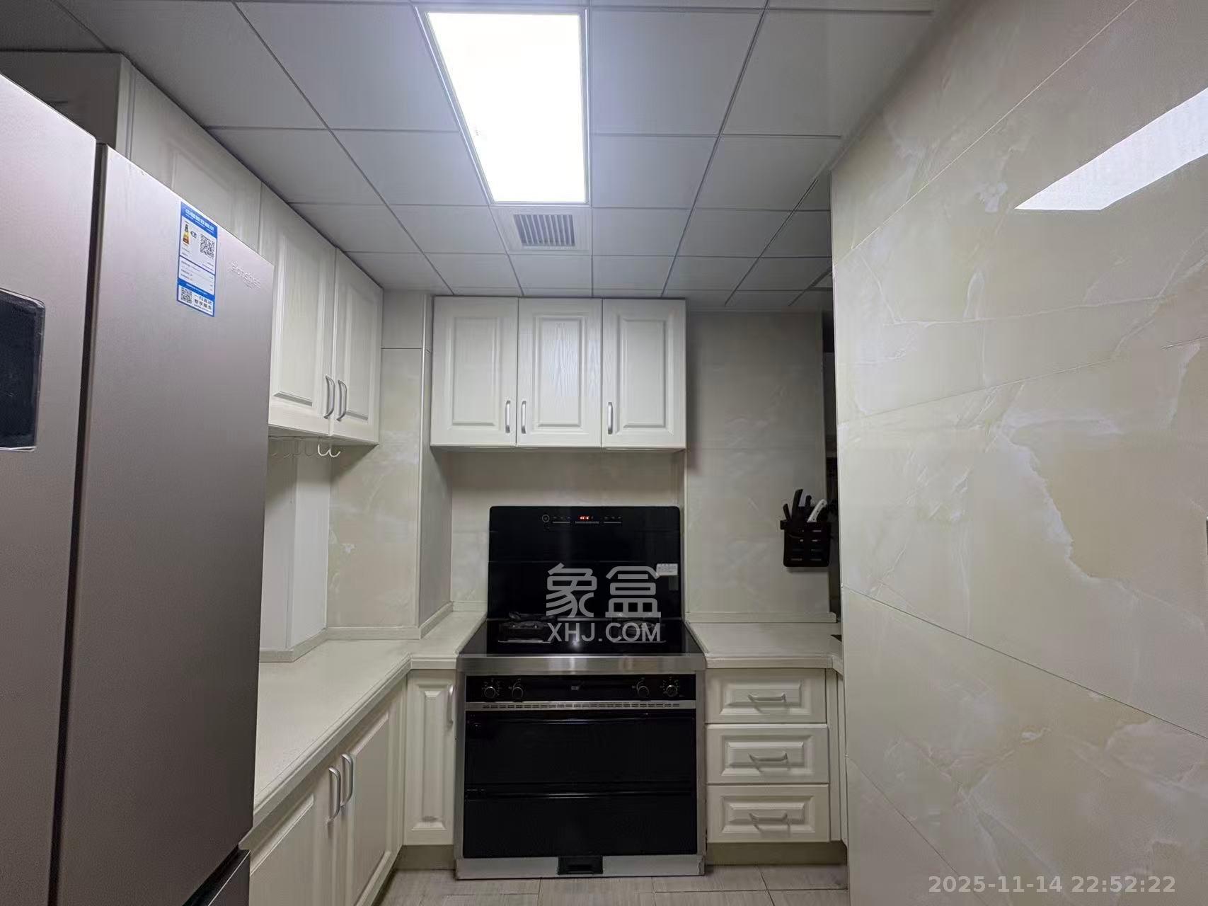 振业城二期  3室2厅2卫    3150.0元/月室内图