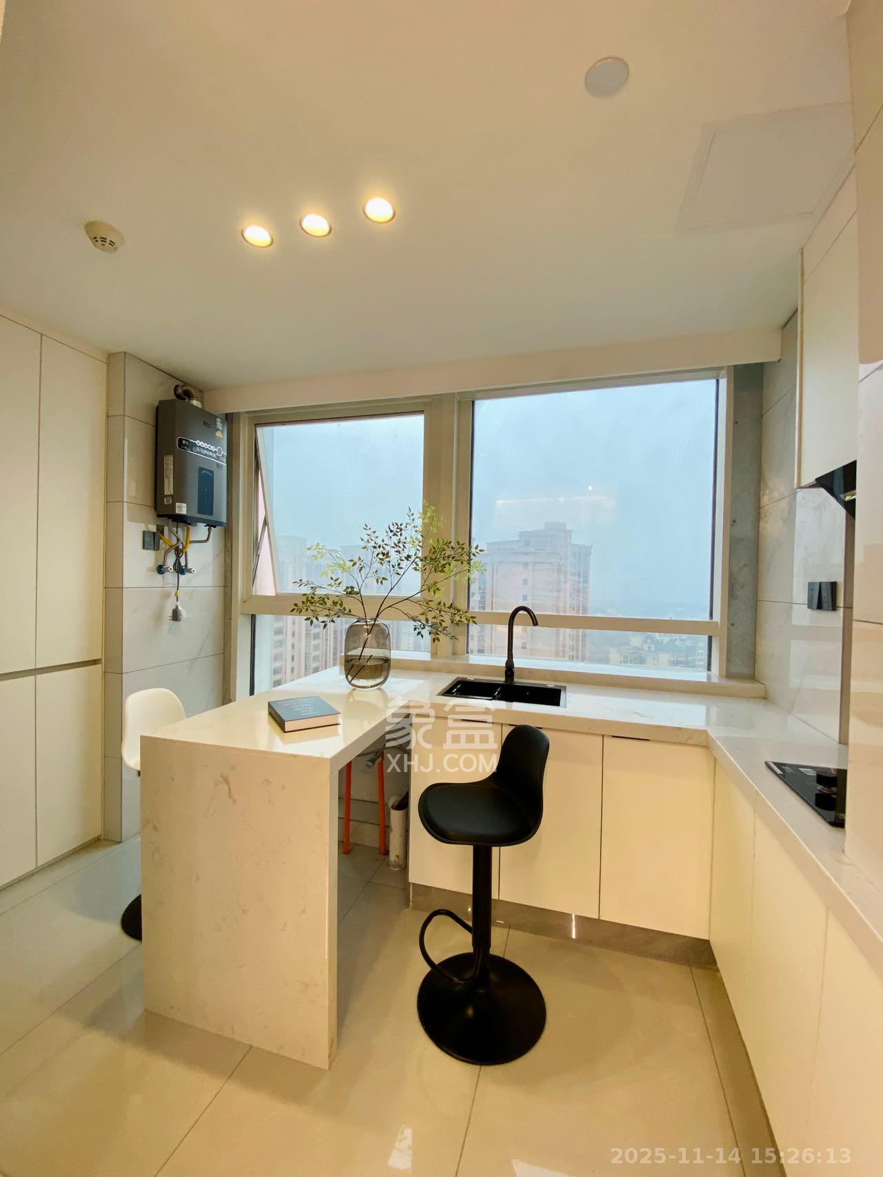 中建嘉和城  1室1厅1卫    1680.0元/月室内图