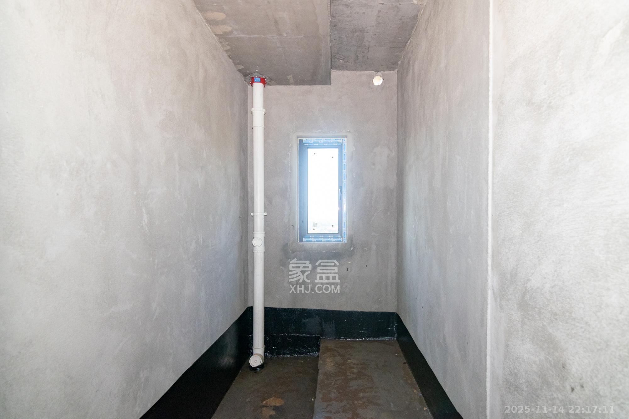 澳海云湘赋 3室2厅2卫 68.8万 澳海云湘赋 3室2厅2卫 68.8万卫生间