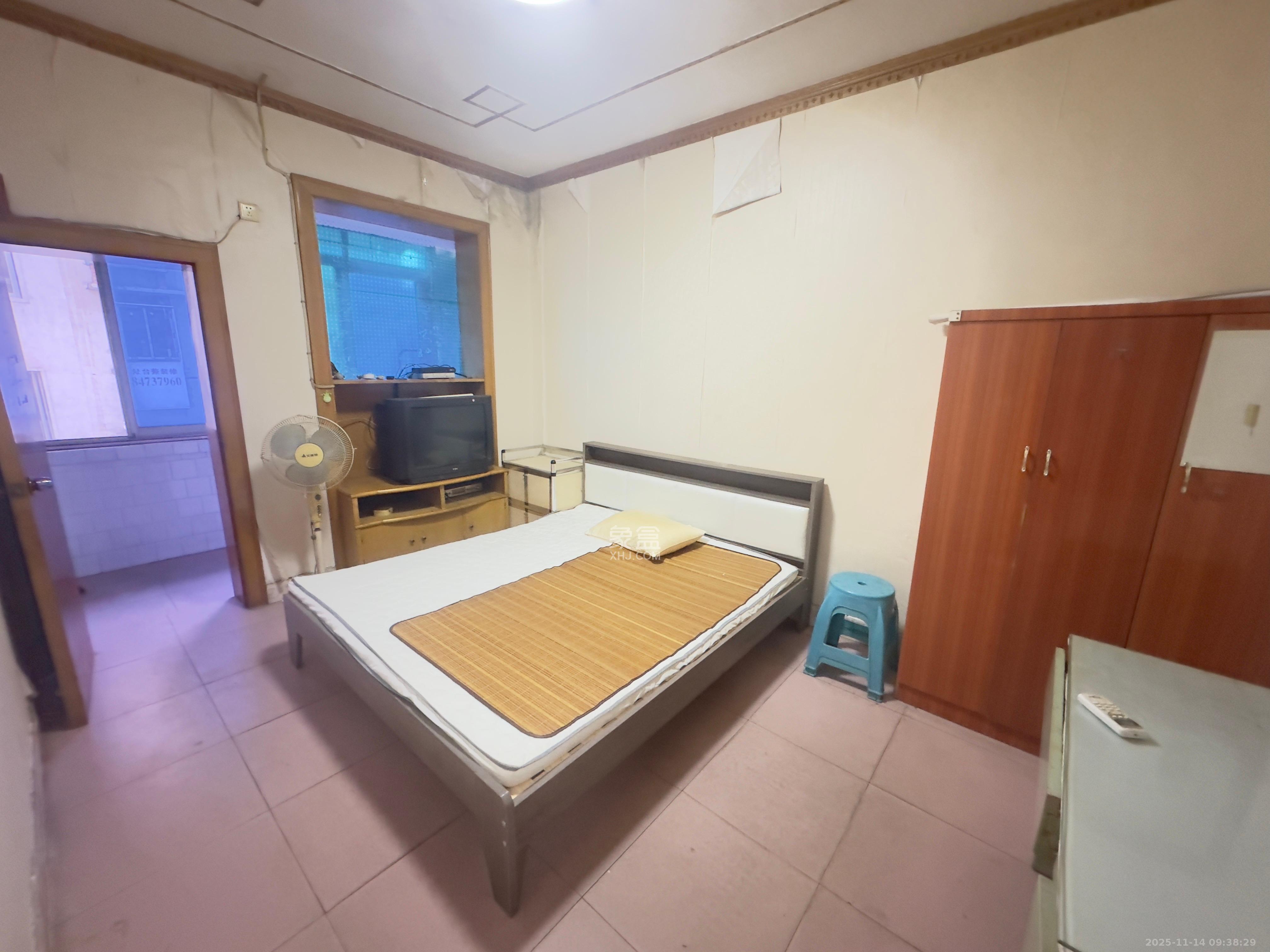 人民东路、人民中路散盘 3室1厅1卫 1100.0元/月 人民东路、人民中路散盘 3室1厅1卫 1100.0元/月室内图