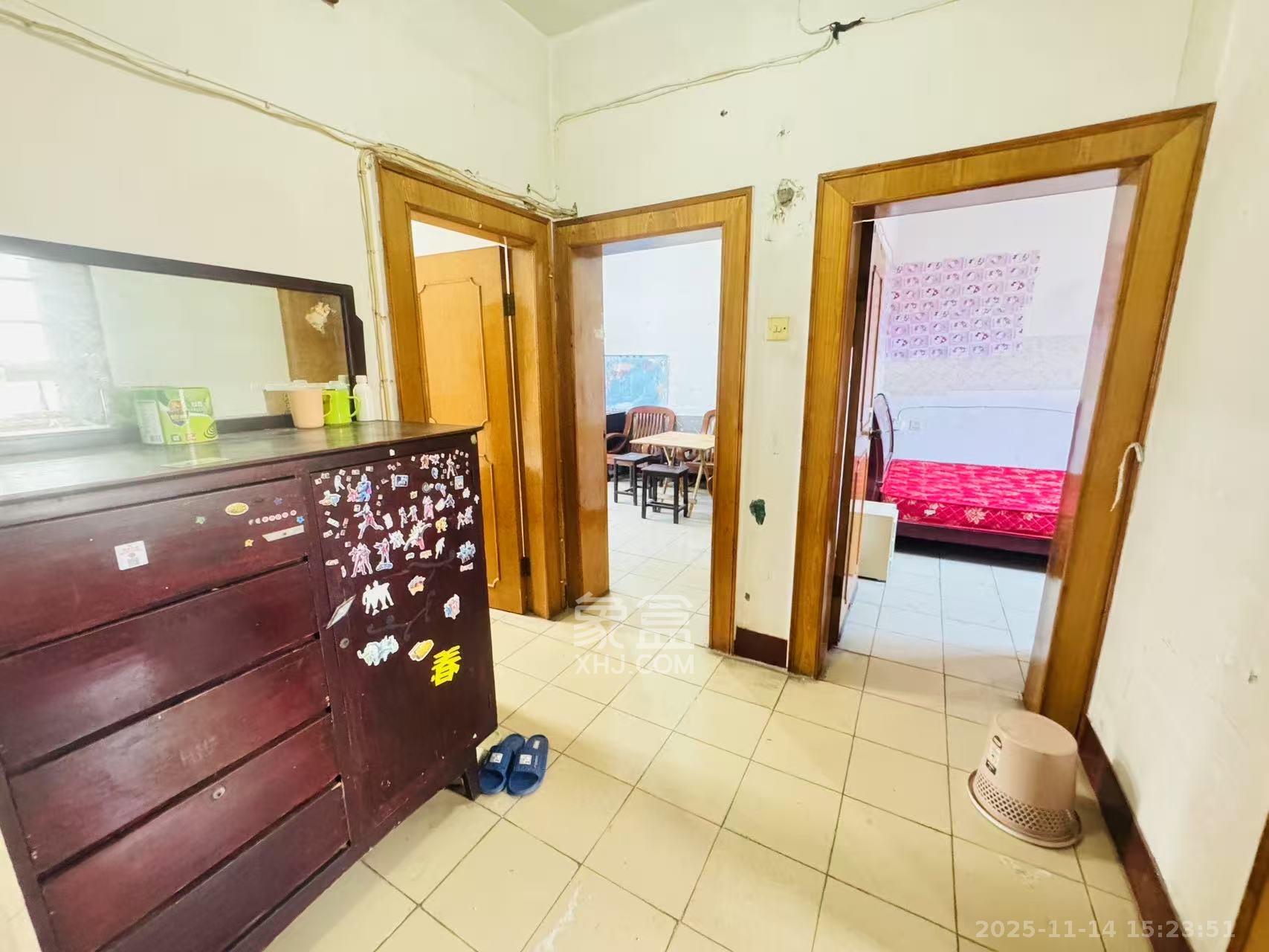 粮二库宿舍  2室1厅1卫    900.0元/月室内图