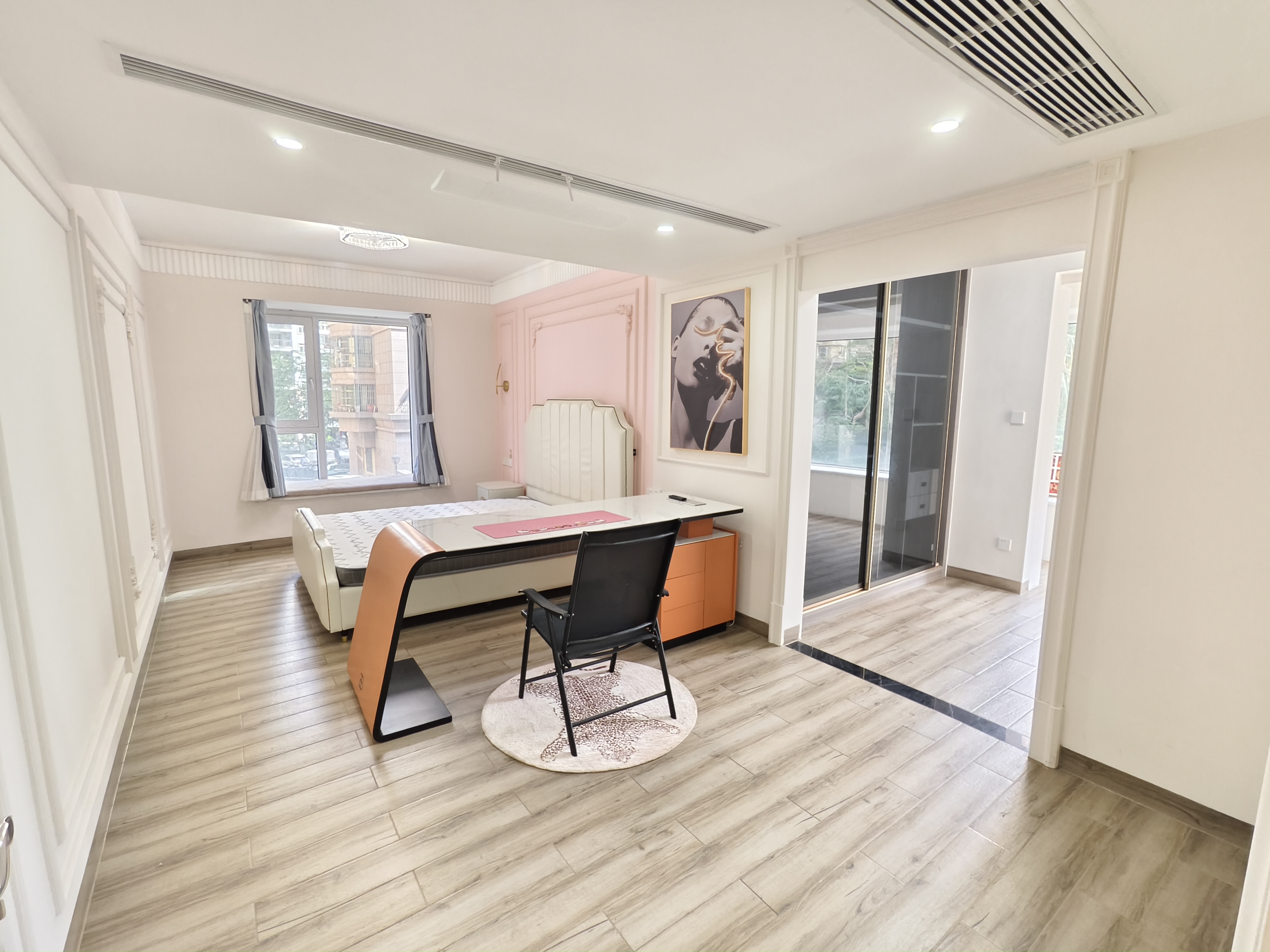 海阔天空-国瑞城二期(雅仕苑) 5室2厅2卫 8500.0元/月 海阔天空-国瑞城二期(雅仕苑) 5室2厅2卫 8500.0元/月室内图