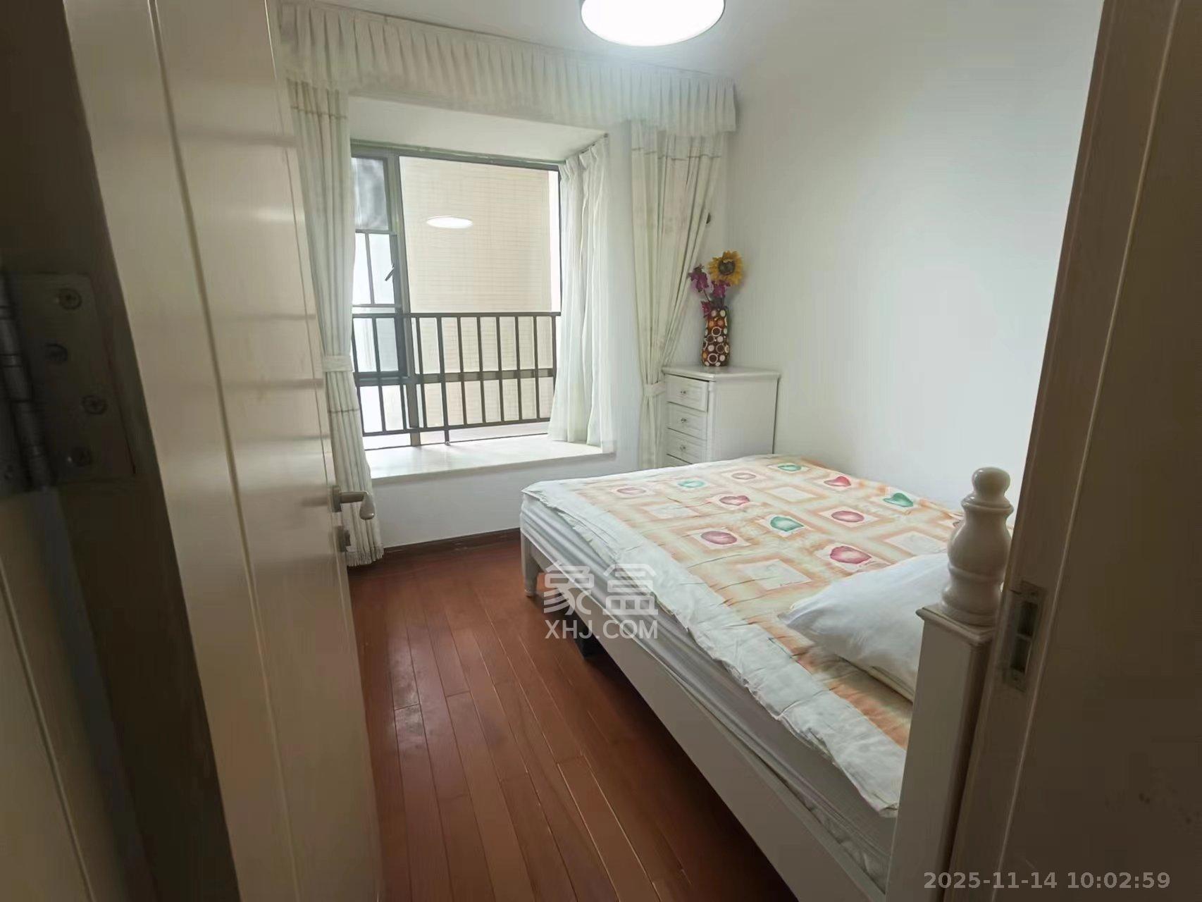 江山帝景雅典  3室2厅1卫    2100.0元/月室内图