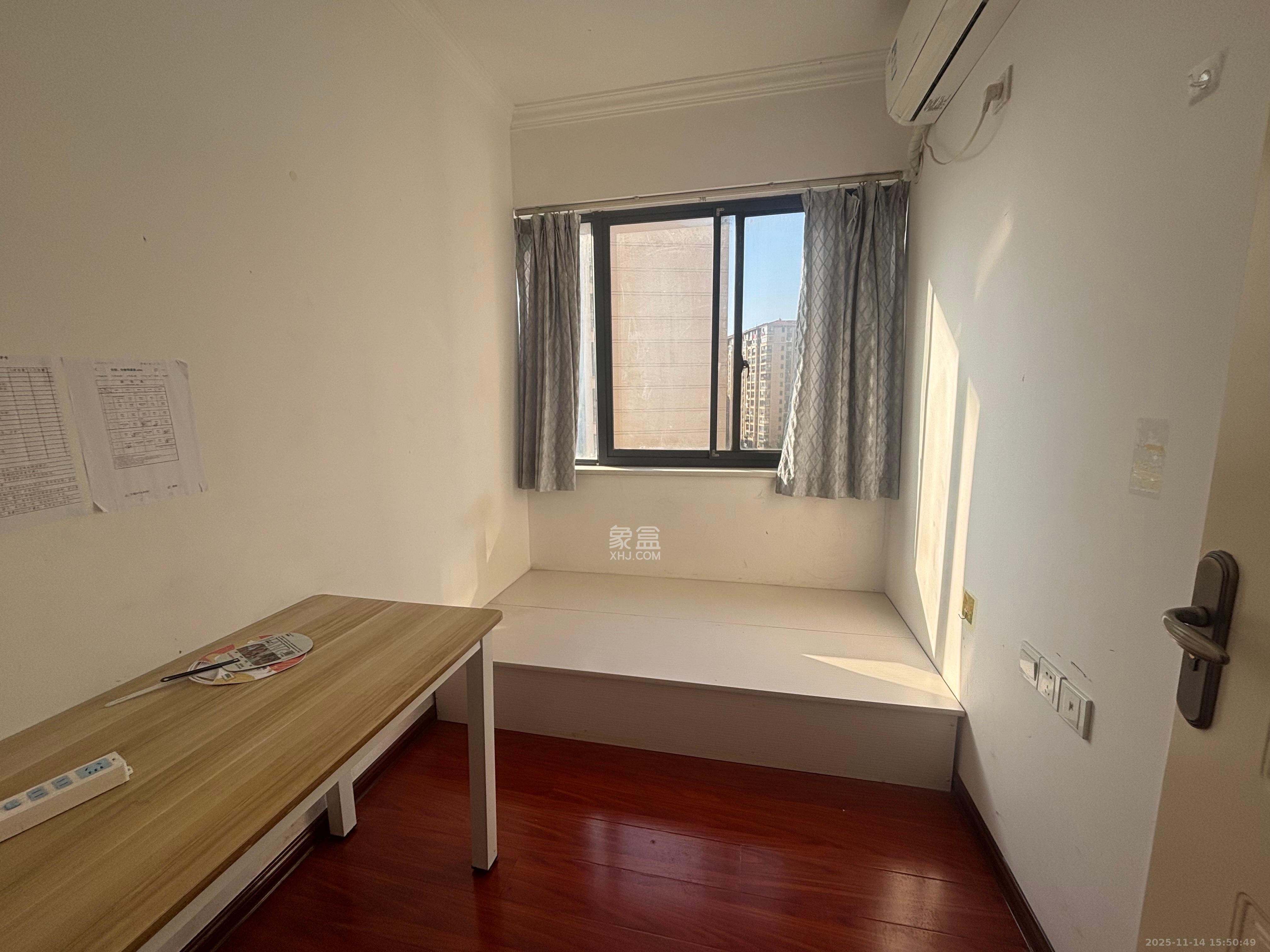 中建芙蓉嘉苑 3室2厅2卫 2200.0元/月 中建芙蓉嘉苑 3室2厅2卫 2200.0元/月室内图