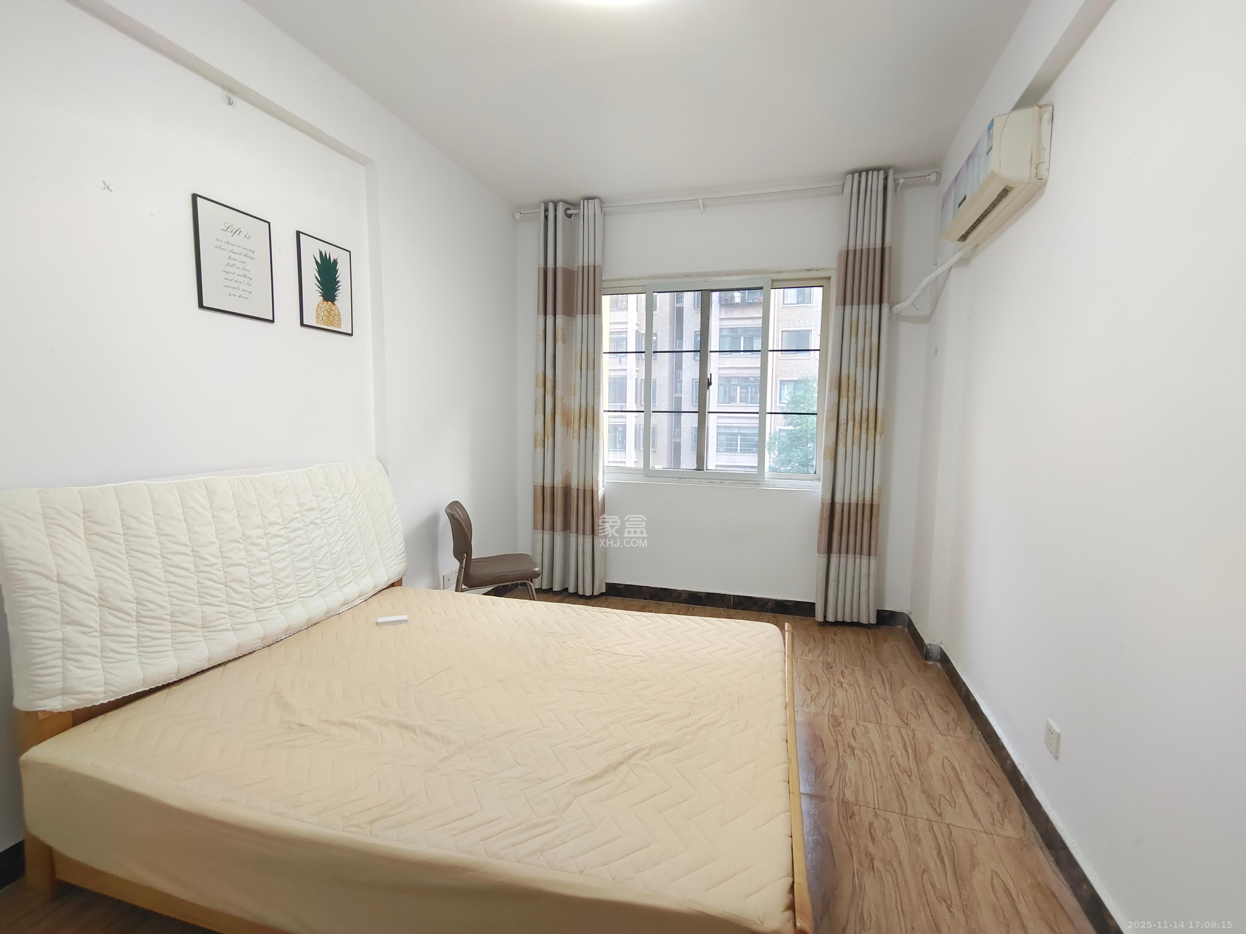 沁园春御院 3室2厅1卫 3000.0元/月 沁园春御院 3室2厅1卫 3000.0元/月室内图