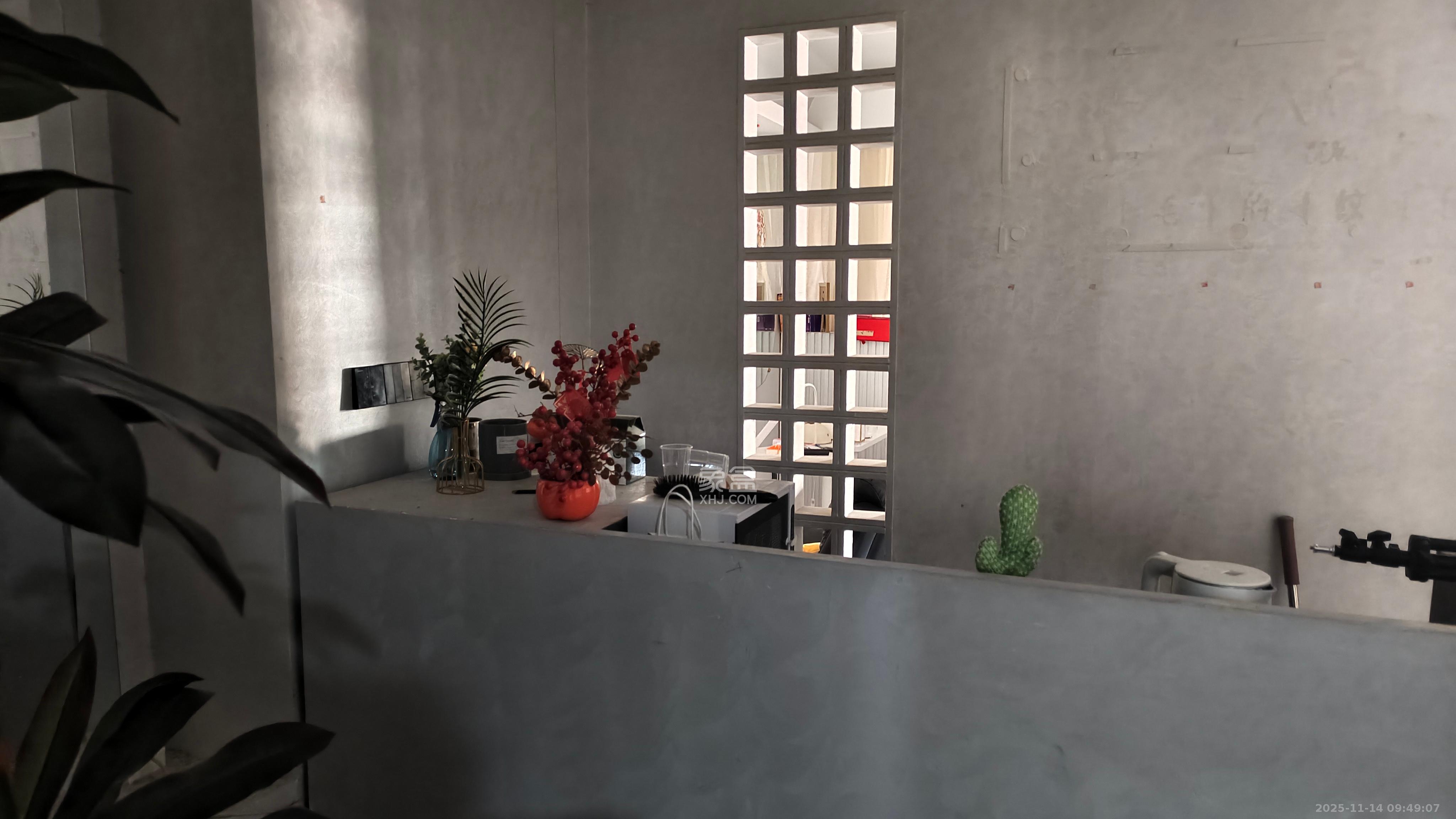 阳光锦城  1室1厅1卫    1700.0元/月室内图