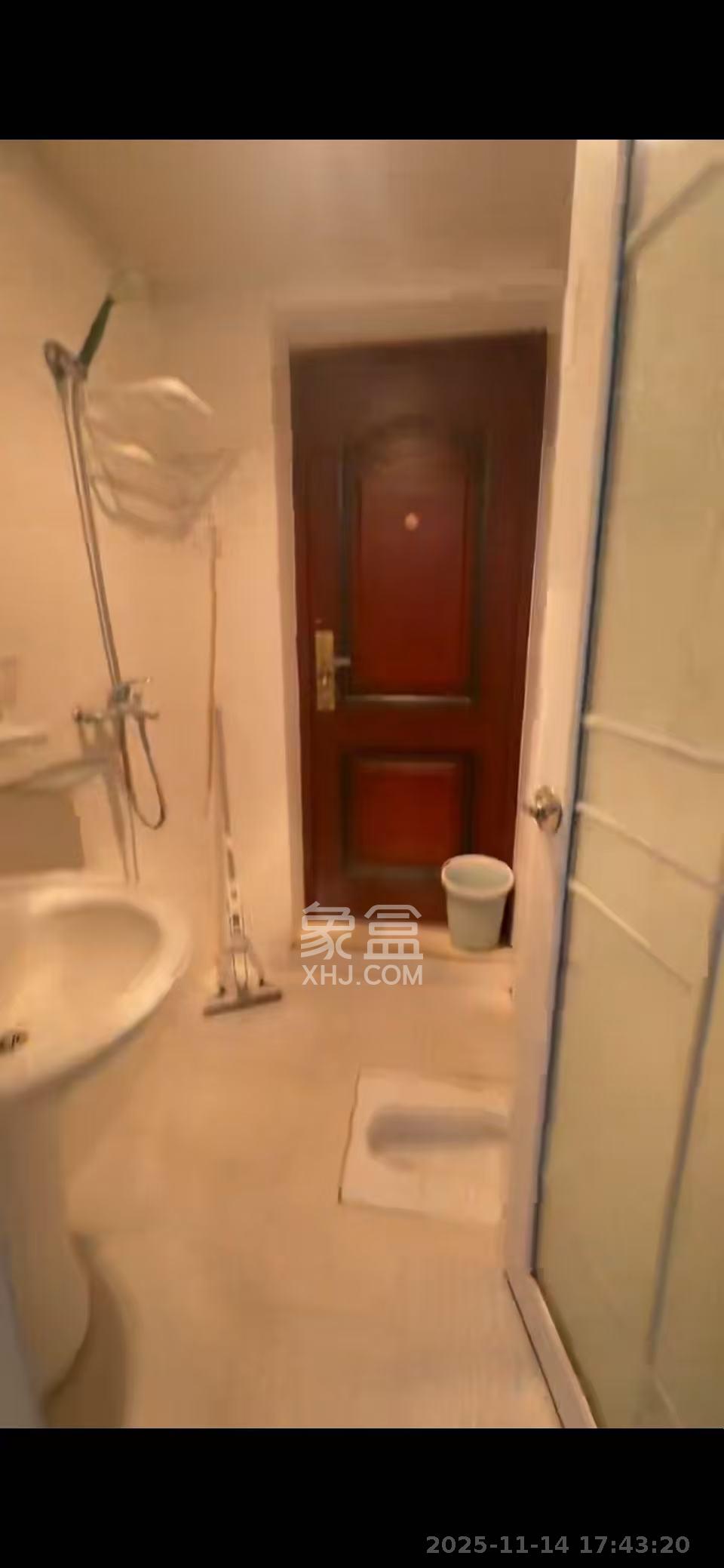 云鼎公馆  1室1厅1卫    1500.0元/月室内图