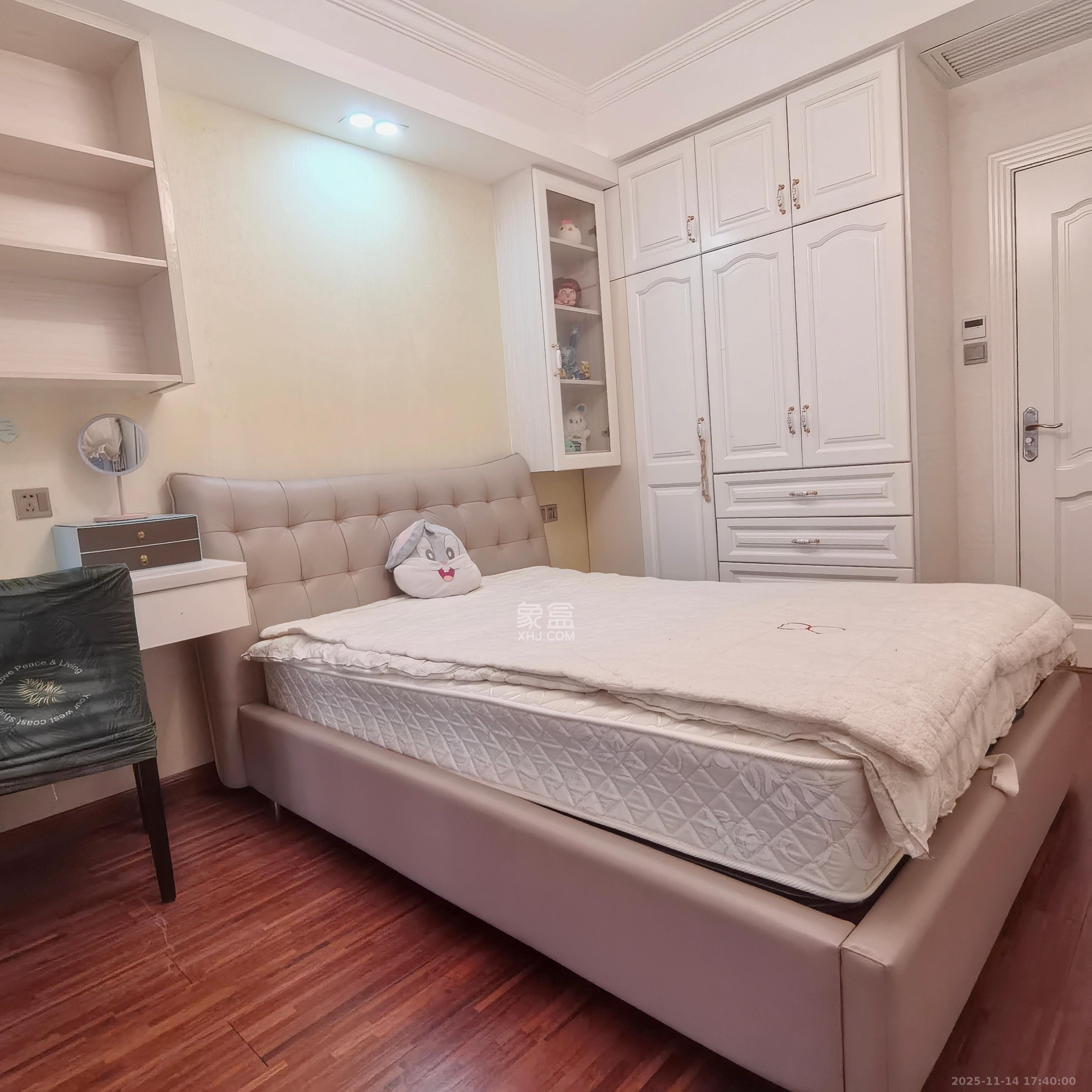 鑫远尚玺苑  4室2厅2卫    5000.0元/月室内图