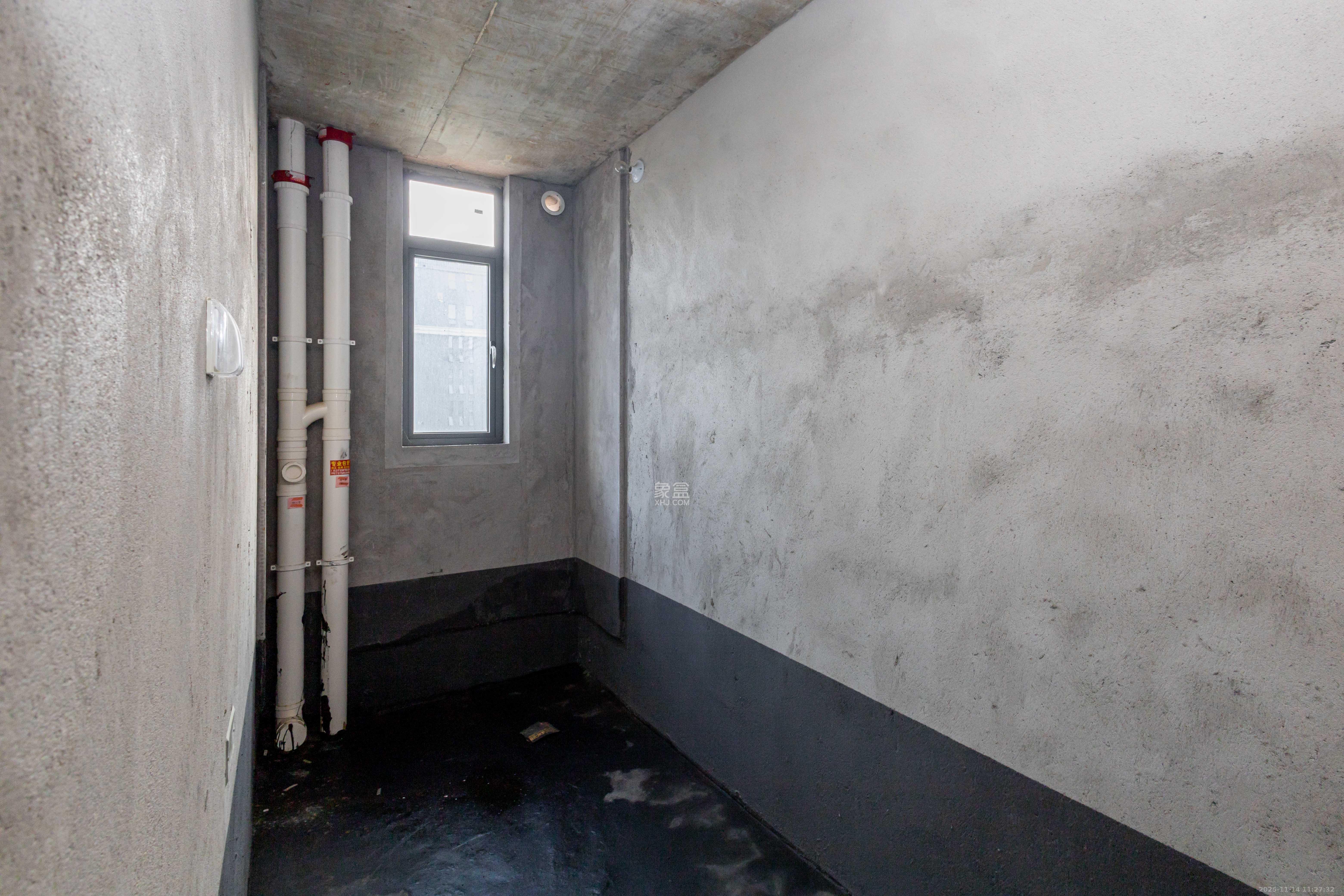 福天星中心(福天星雅苑) 5室2厅2卫 220.0万 福天星中心(福天星雅苑) 5室2厅2卫 220.0万卫生间