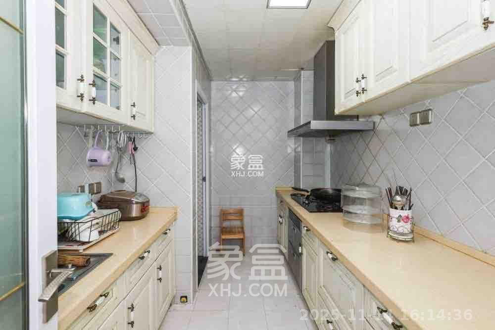 保利麓谷林语F区  3室2厅1卫    3500.0元/月室内图