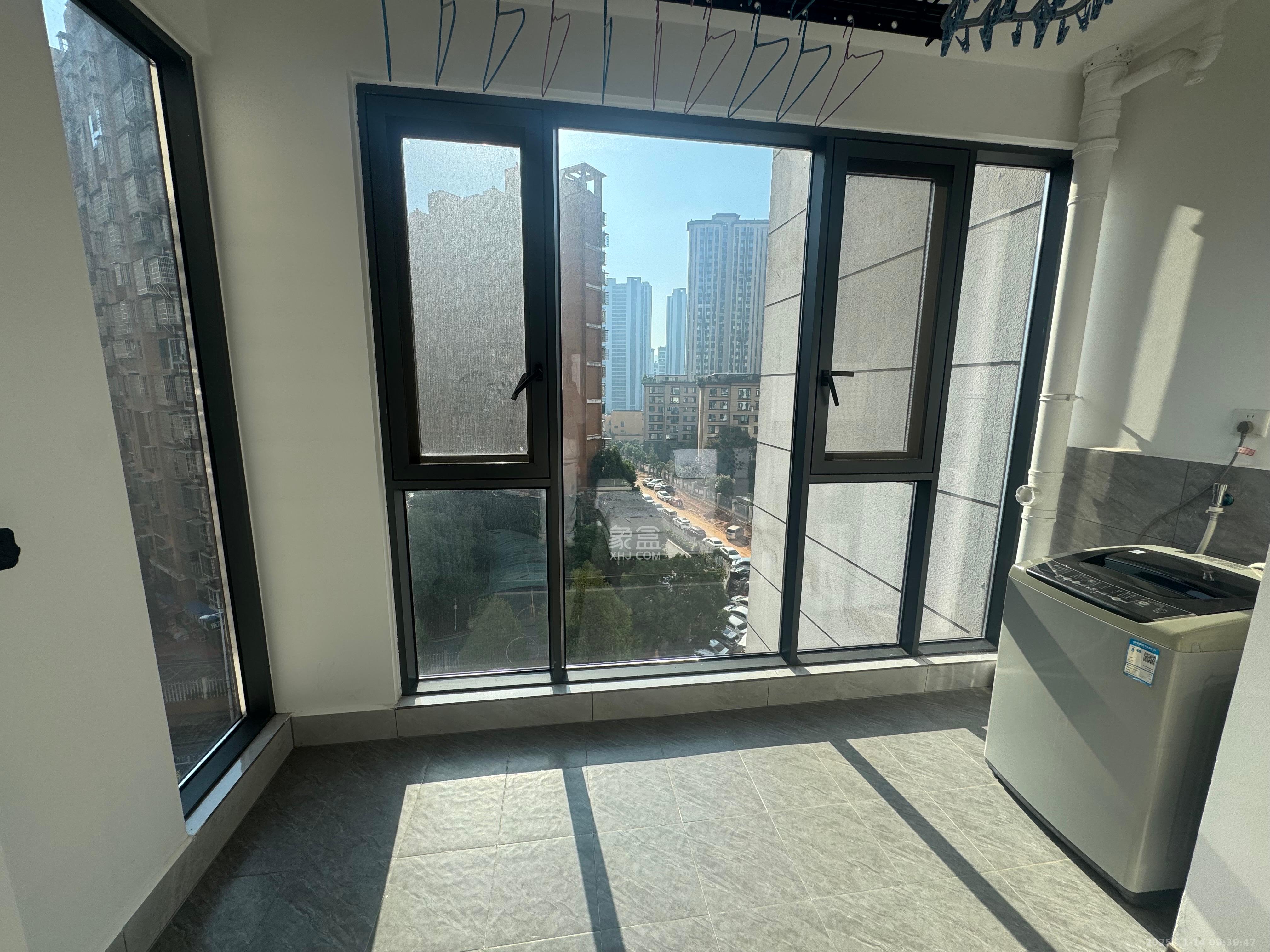 润和翰文府 3室2厅1卫 2800.0元/月 润和翰文府 3室2厅1卫 2800.0元/月室内图