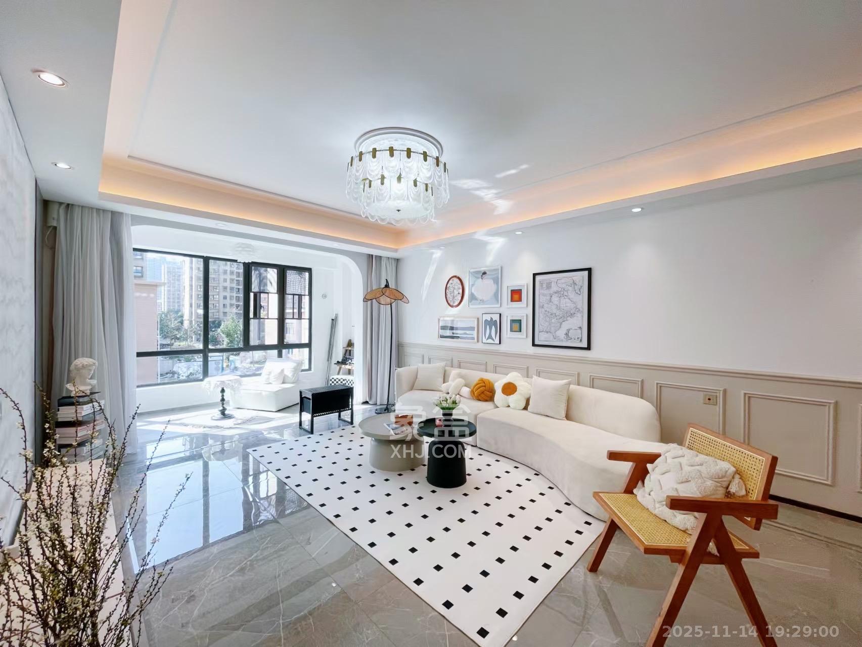 金茂建发泊悦  4室2厅2卫    5280.0元/月室内图