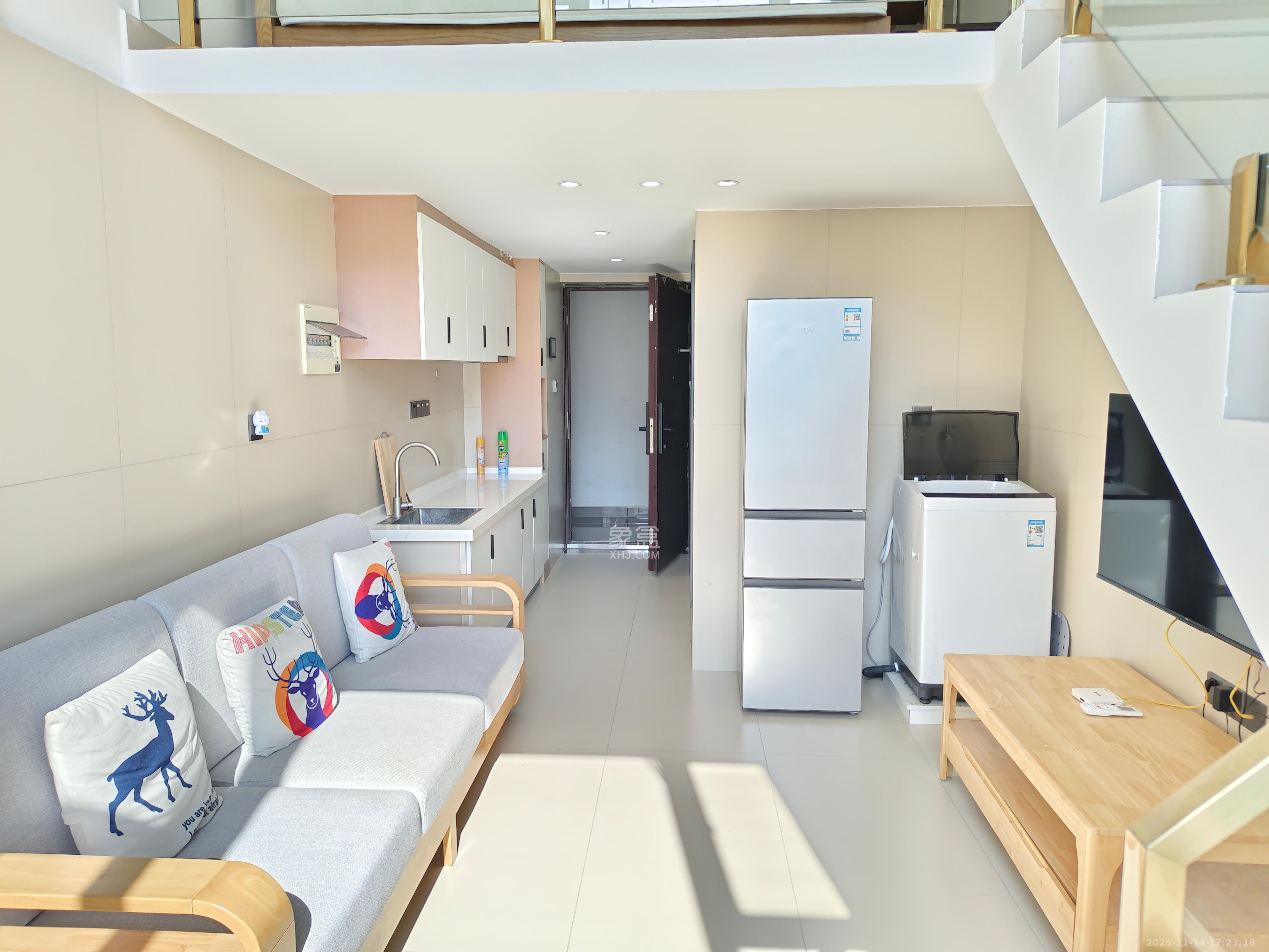 恒伟星中心  1室1厅1卫    2200.0元/月