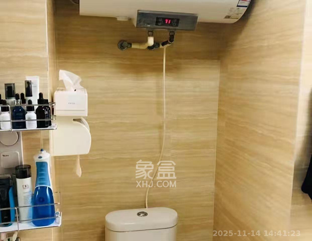 融科东南海 1室1厅1卫 1400.0元/月 融科东南海 1室1厅1卫 1400.0元/月室内图