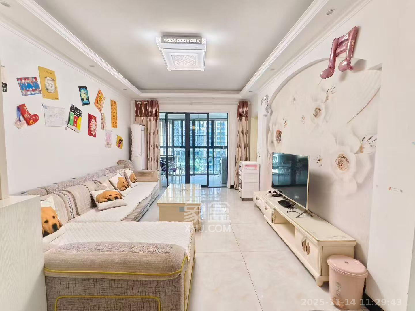 方略城市广场  3室2厅1卫    1950.0元/月