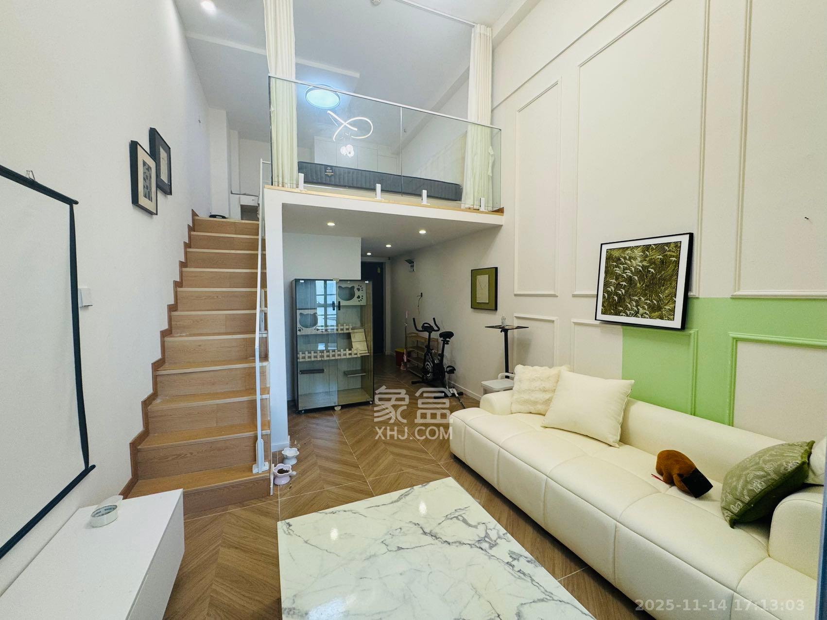 复地滨江金融中心  1室1厅1卫    2100.0元/月室内图