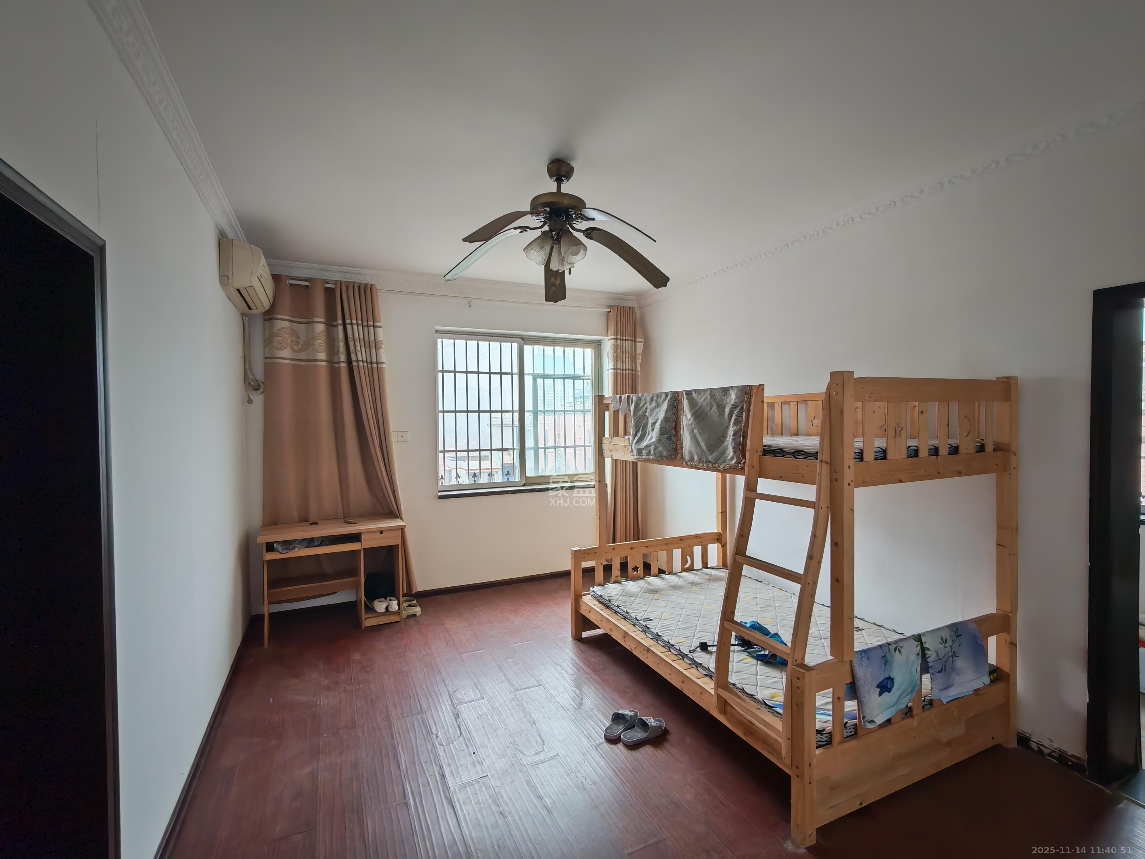 洞井商贸城  5室3厅2卫    2800.0元/月室内图