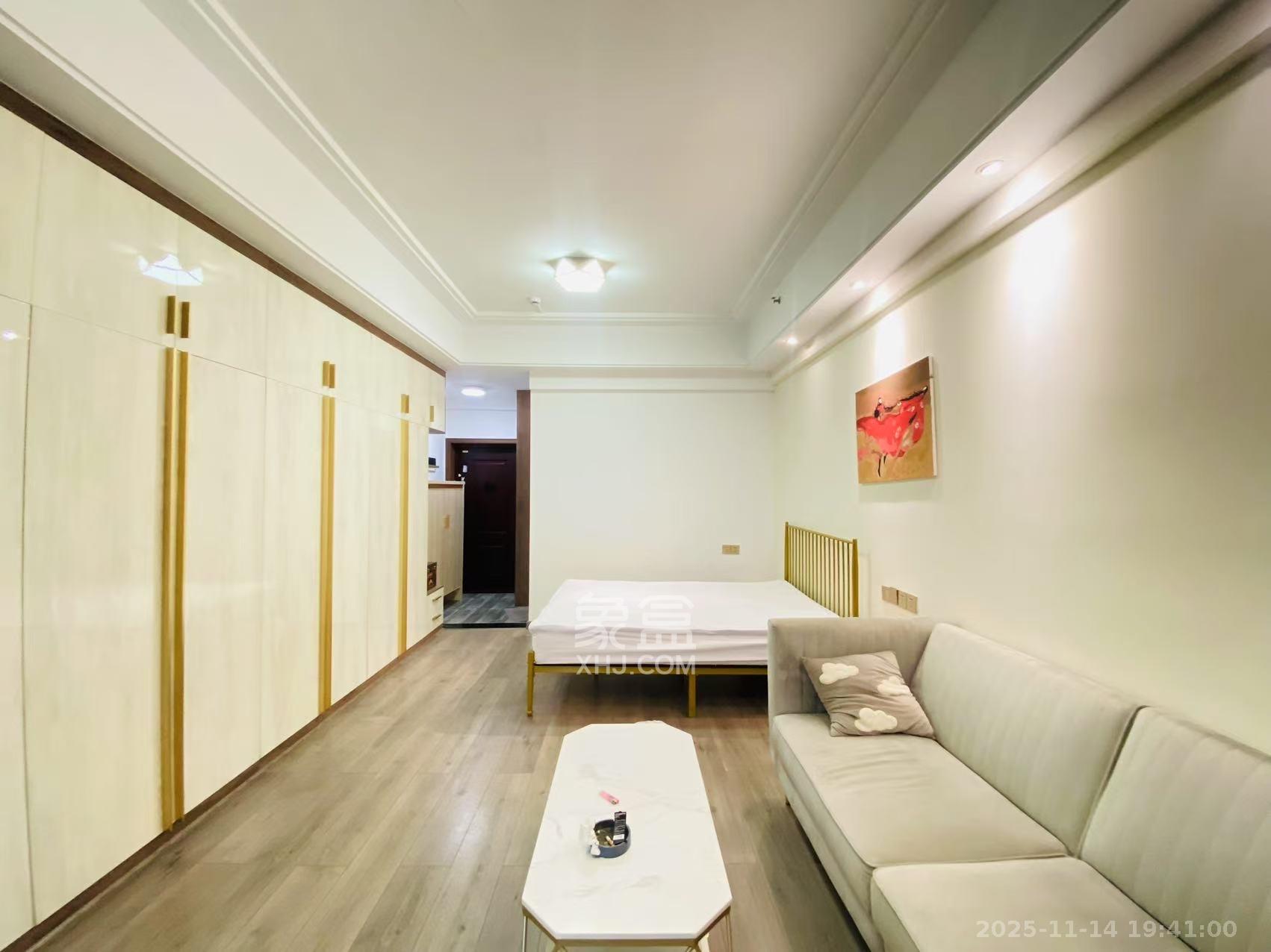 江南华府 1室1厅1卫 1800.0元/月 江南华府 1室1厅1卫 1800.0元/月室内图