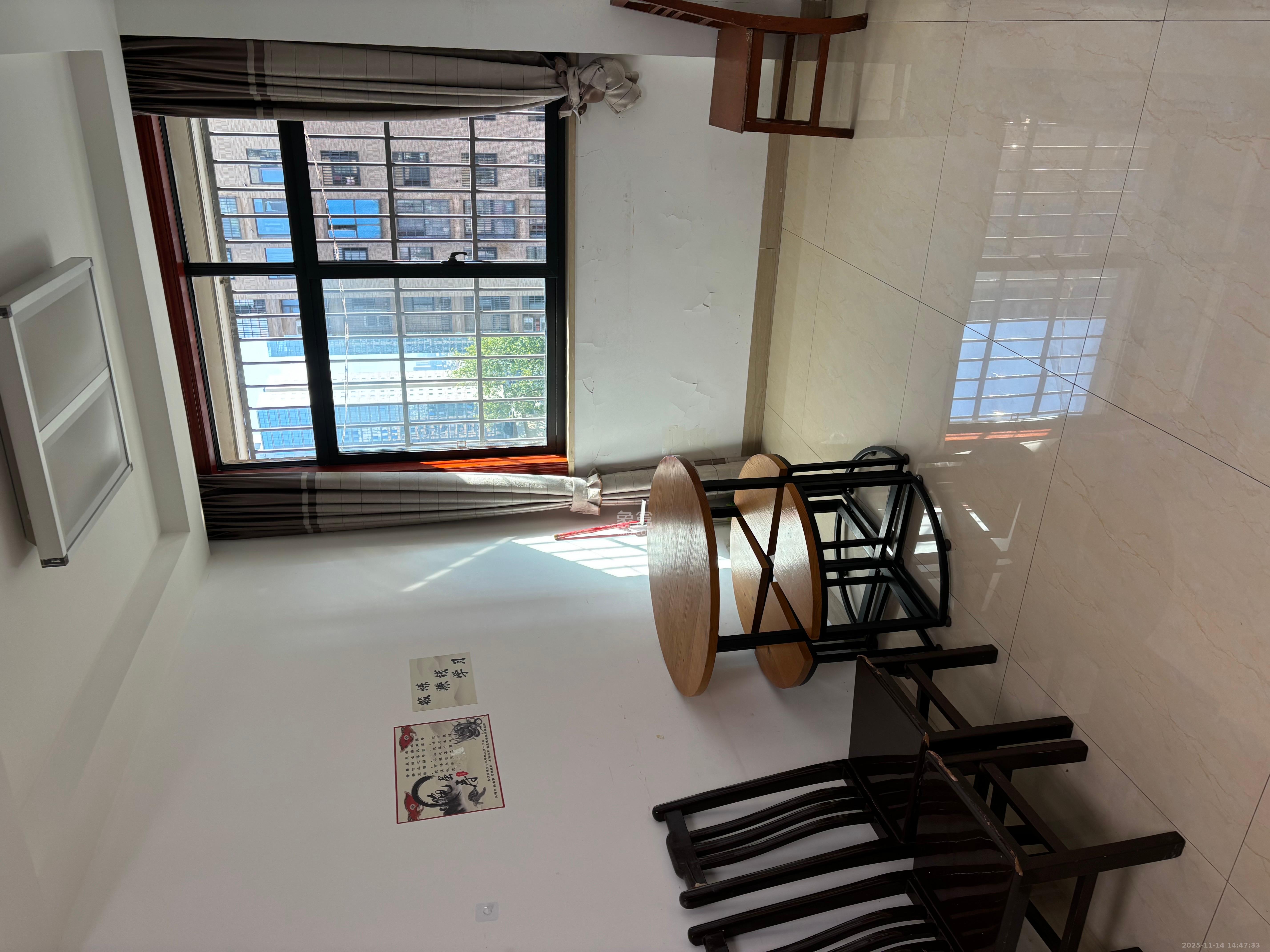 御溪国际 2室2厅1卫 2200.0元/月 御溪国际 2室2厅1卫 2200.0元/月室内图