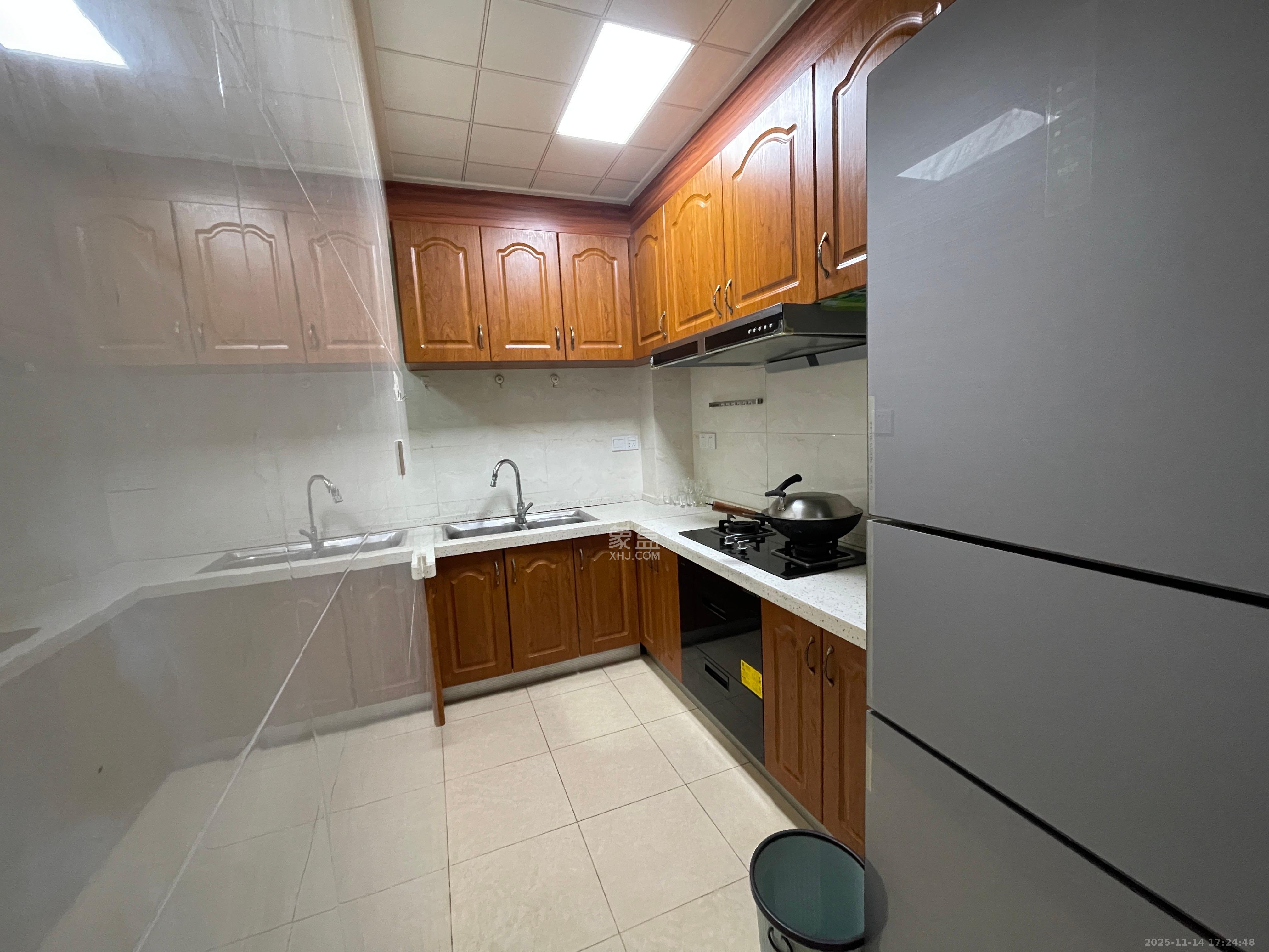 中国铁建梅溪青秀二期 3室2厅2卫 2600.0元/月 中国铁建梅溪青秀二期 3室2厅2卫 2600.0元/月室内图