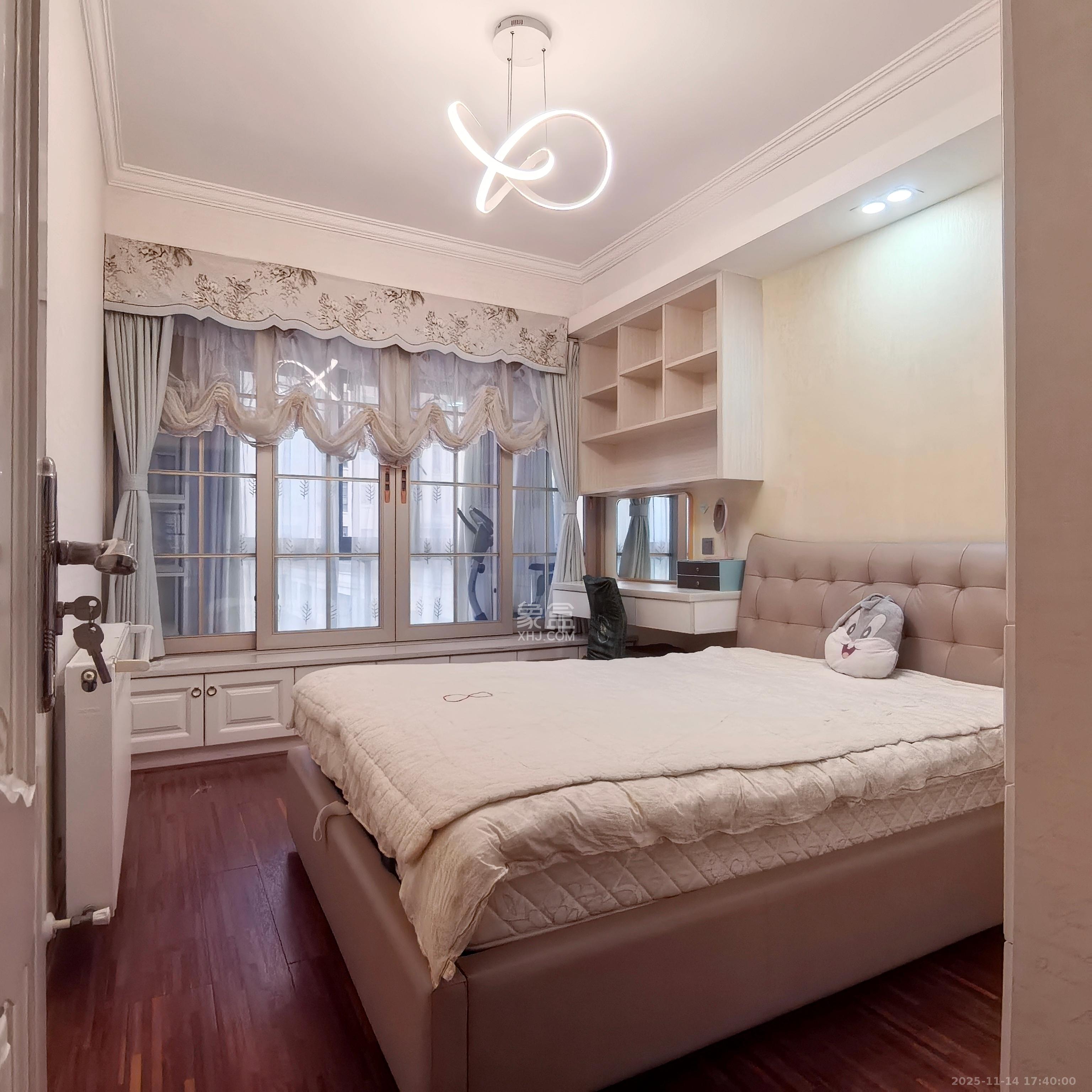 鑫远尚玺苑  4室2厅2卫    5000.0元/月室内图