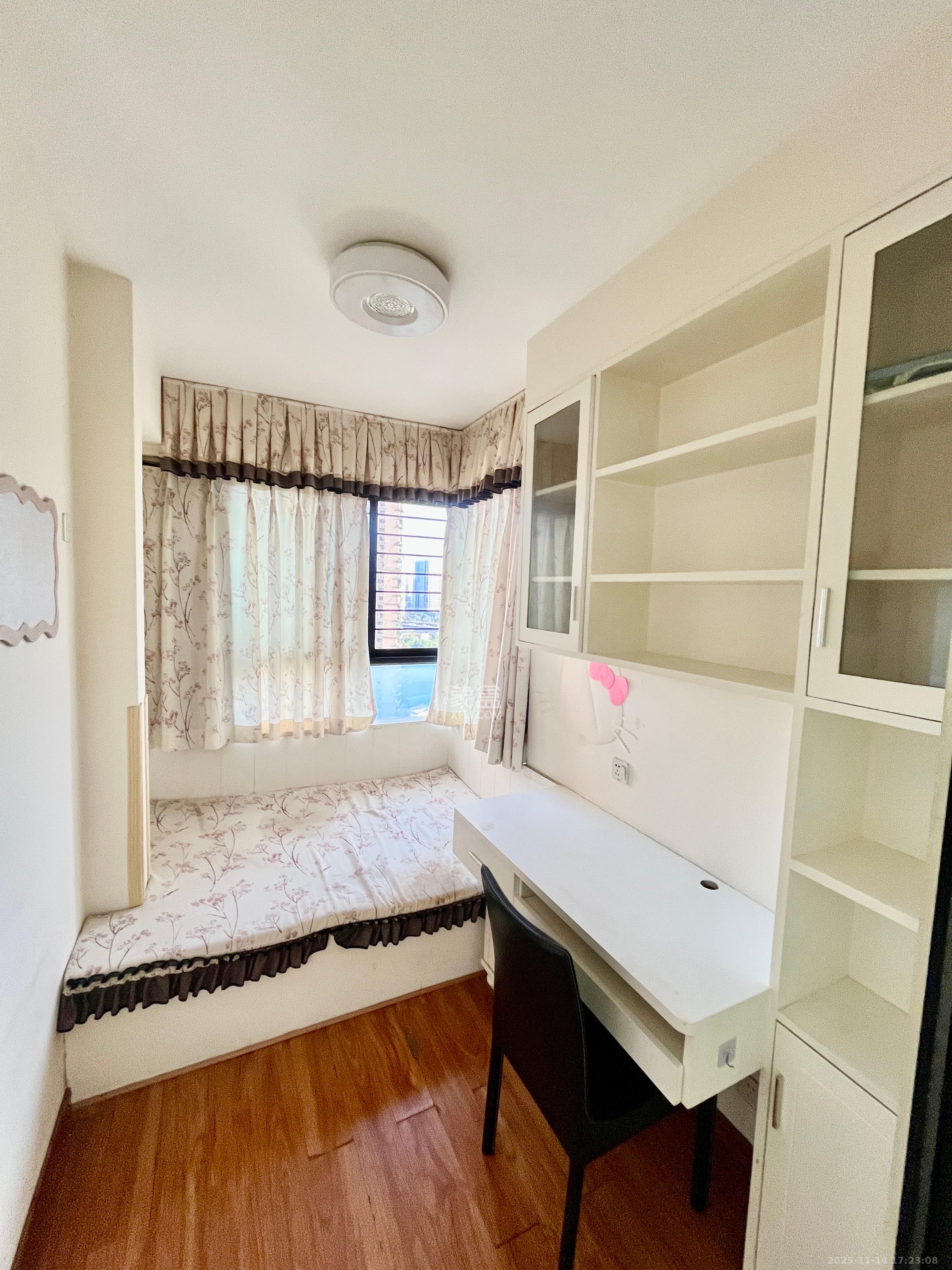 海洋半岛(月珑湾) 3室2厅1卫 2600.0元/月 海洋半岛(月珑湾) 3室2厅1卫 2600.0元/月室内图