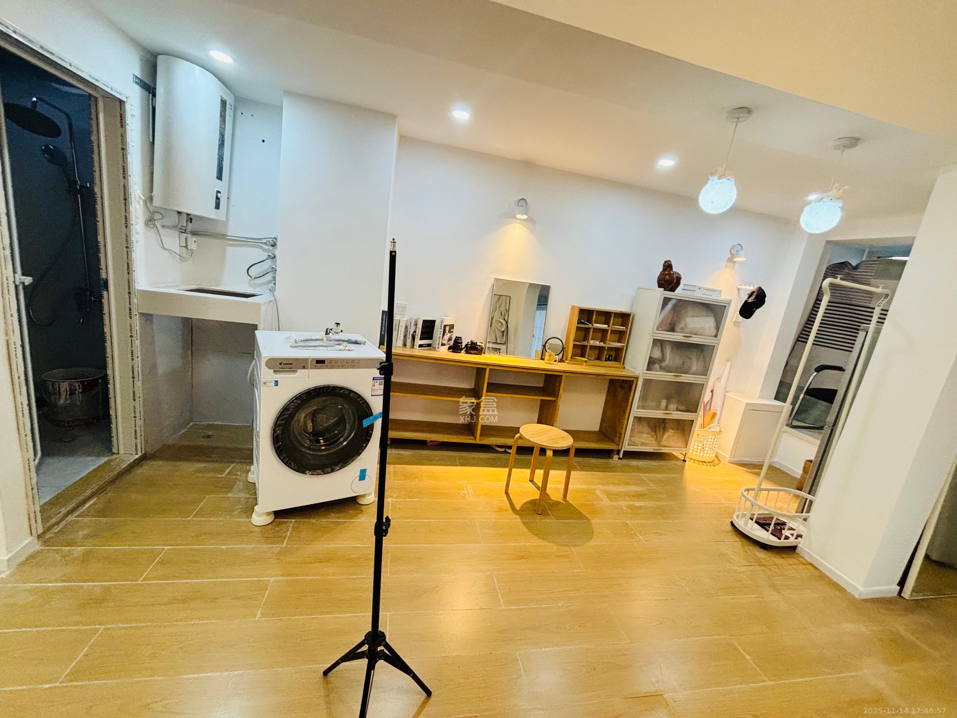 汀兰雅苑 1室1厅1卫 2600.0元/月 汀兰雅苑 1室1厅1卫 2600.0元/月室内图