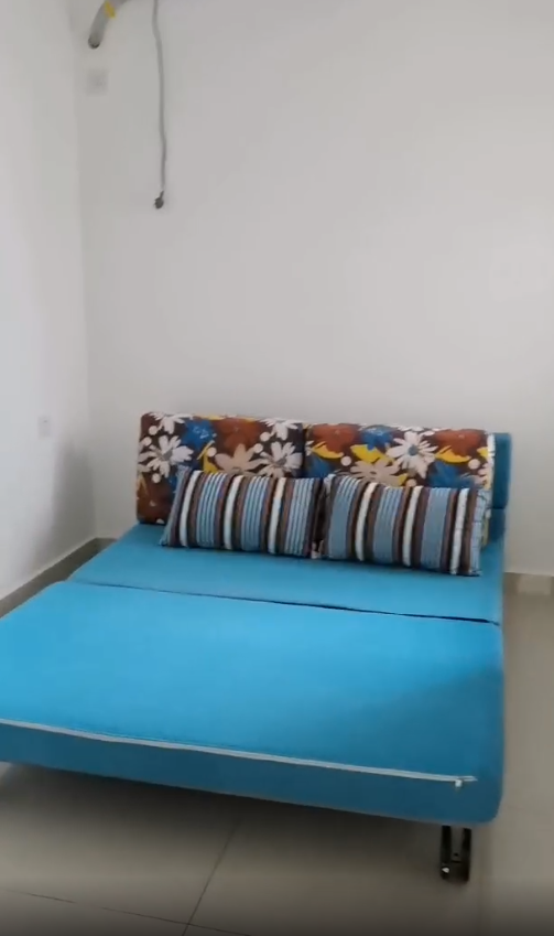 椰岛广场 3室2厅2卫 3500.0元/月 椰岛广场 3室2厅2卫 3500.0元/月室内图